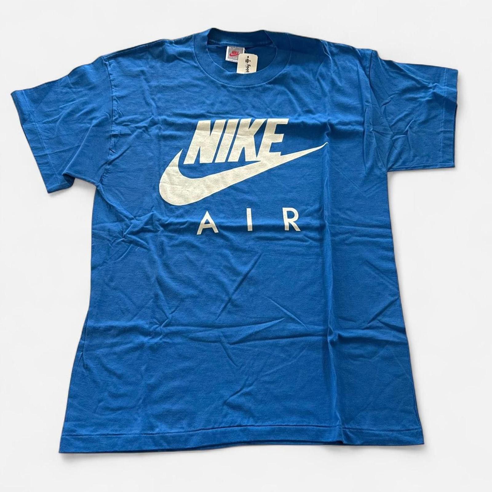 Nike Vintage Nike Air Swoosh blue T Shirt Tee 90s Single Stitch L Size US L / EU 52-54 / 3 - 1 Thumbnail