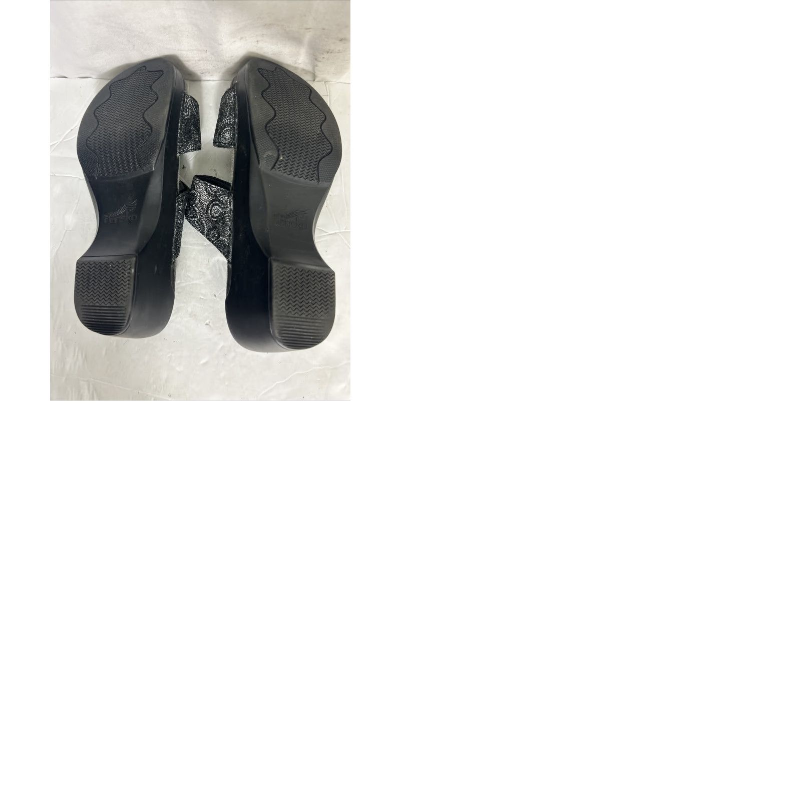 Dansko VINTAGE Dansko Womens Slide Double Strap Clog Sandals Black Gray Print Leather Size 37 Size US 7 / IT 37 - 9 Thumbnail