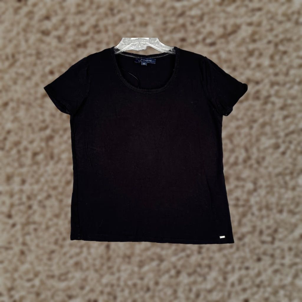 Tommy Hilfiger Tommy Hilfiger Shirt Womens Small Petite Black Scoop Neck Viscose Blend Jersey Logo Short Sleeve Pullover Casual All Seasons Breathable Easy Care Size S / US 4 / IT 40 - 1 Thumbnail