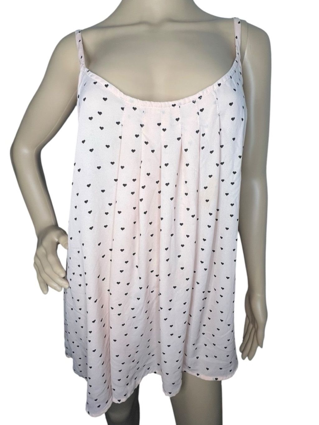 Torrid Torrid Heart Pattern Spaghetti Strap Tank With Cross Back Size XXL / US 16-18 / IT 52-54 - 1 Thumbnail