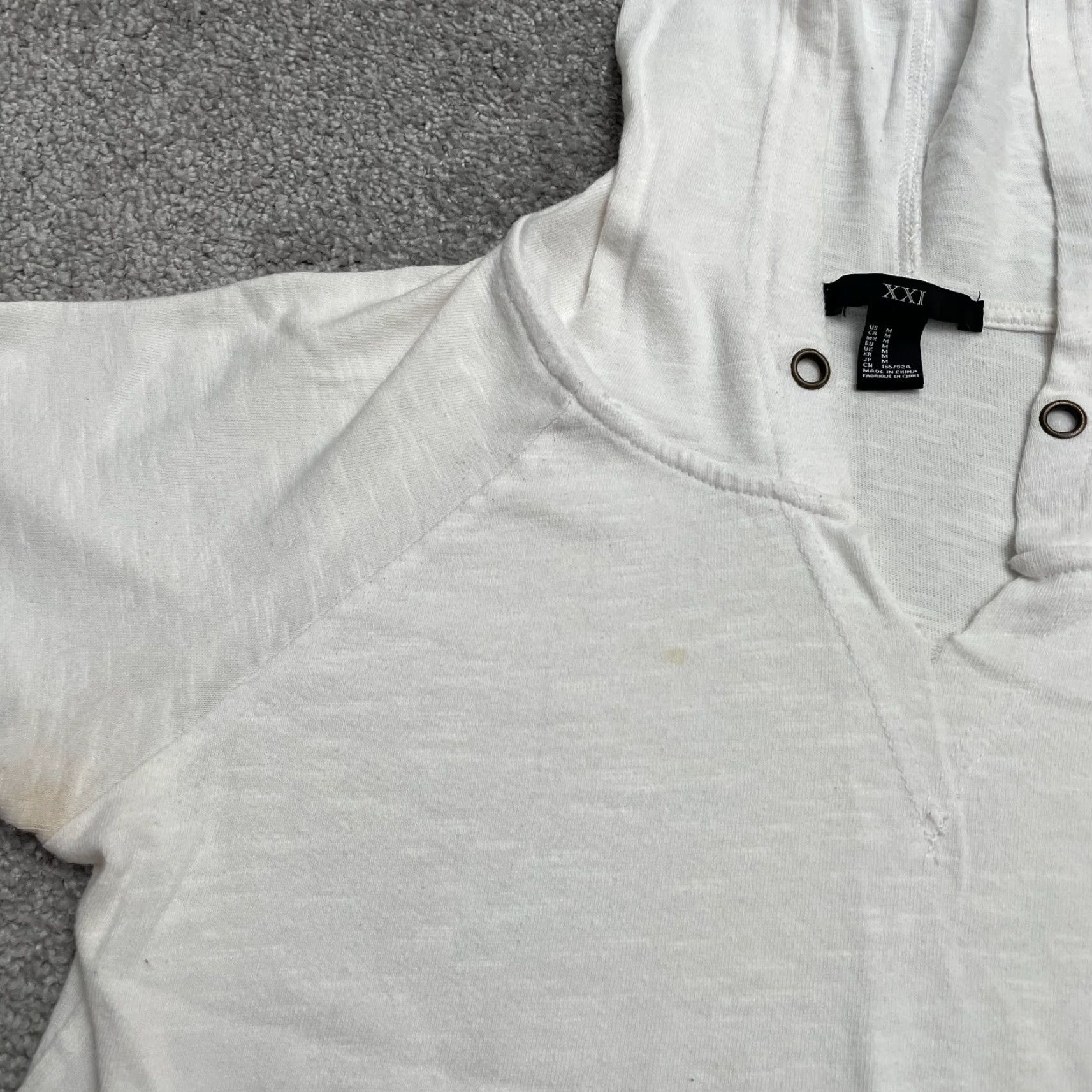 Vintage XXI Cropped Hoodie T-Shirt Womens M White Short Sleeve Cotton Blend Casual Size M / US 6-8 / IT 42-44 - 4 Thumbnail