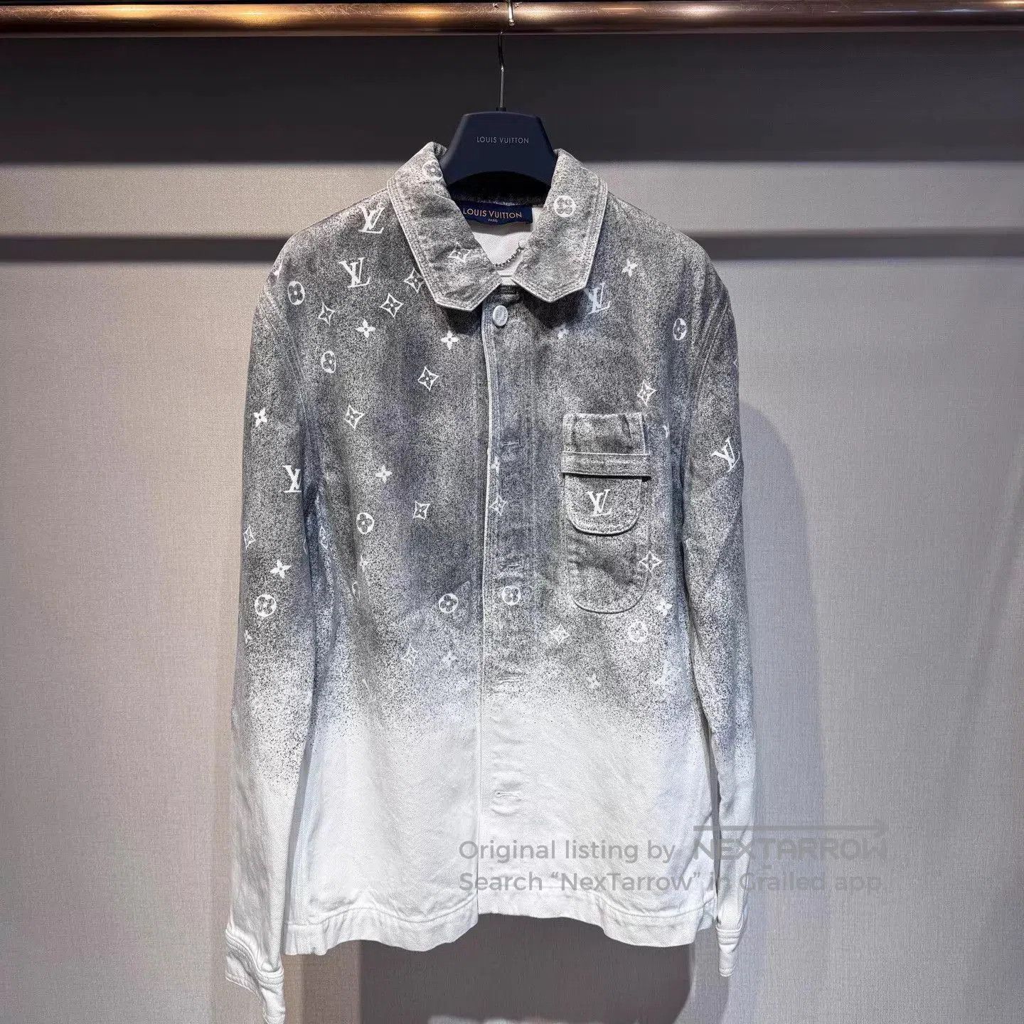 Louis Vuitton Gray Gradient Pattern Button-Up Shirt XS. Size US XS / EU 42 / 0 - 1 Thumbnail