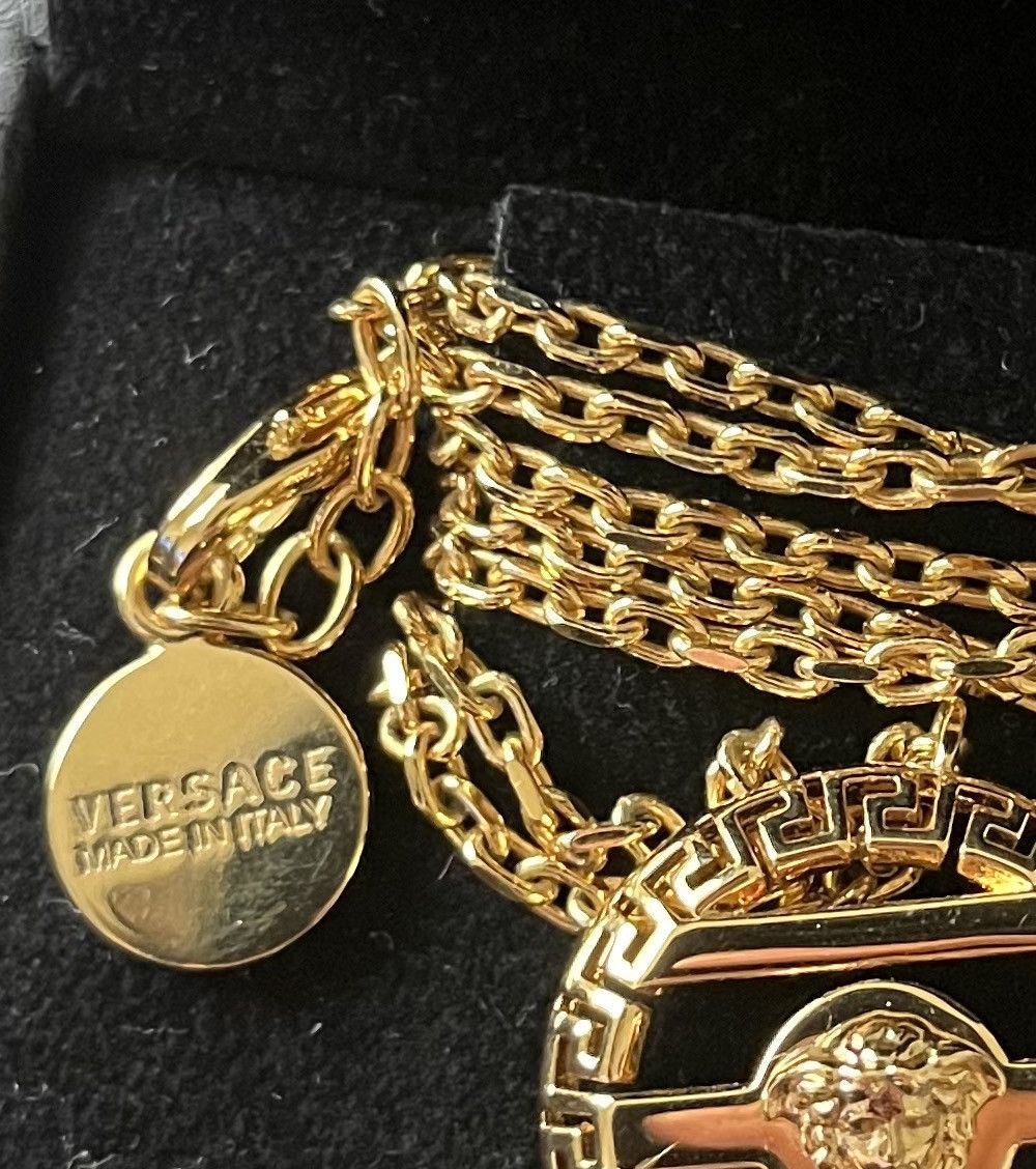 Versace Versace Gold Medusa Necklace Size ONE SIZE - 7 Thumbnail