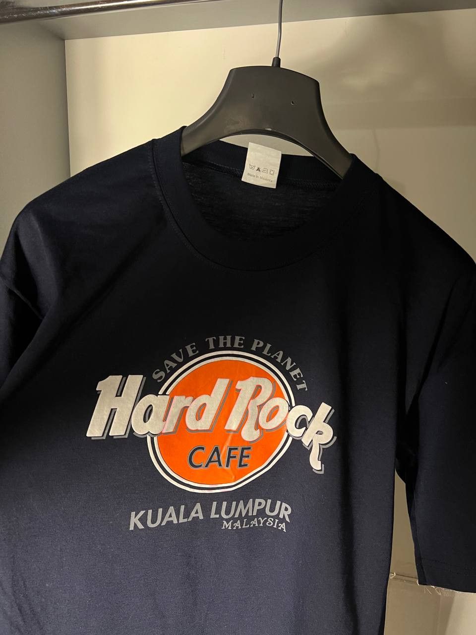 Cartoon Network VINTAGE HARD ROCK CAFE KUALA LUMPUR MALAYSIA RETRO Y2K 90s Size US XL / EU 56 / 4 - 2 Thumbnail