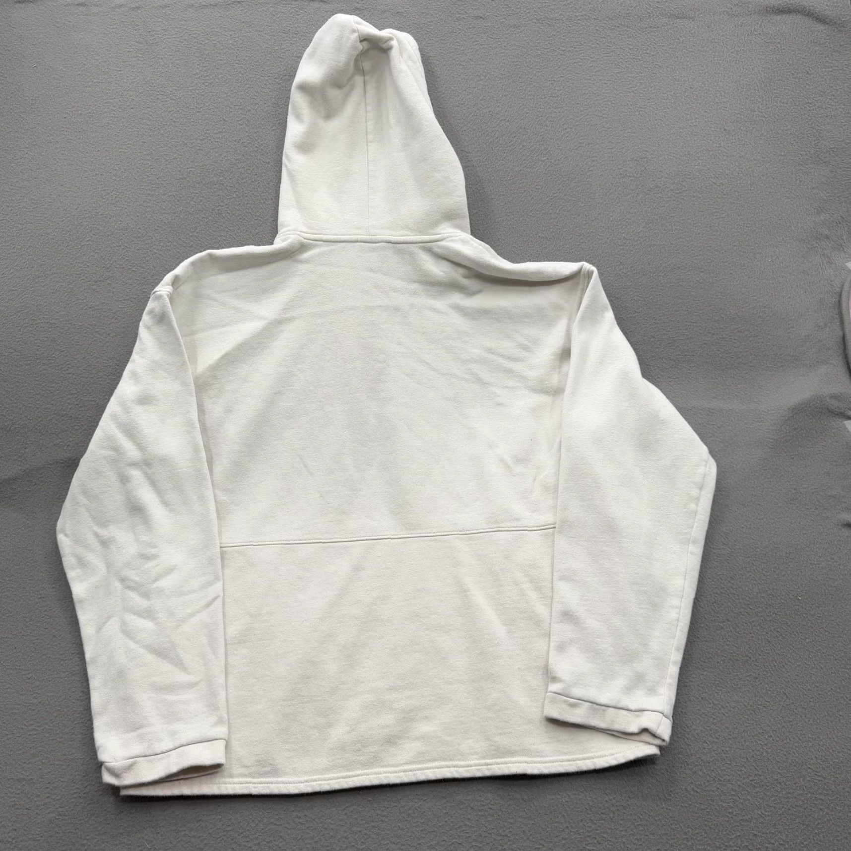 The North Face VINTAGE The North Face Hoodie Mens M Earth Graphic Slogan Pullover Fleece Outdoors Size US M / EU 48-50 / 2 - 2 Thumbnail