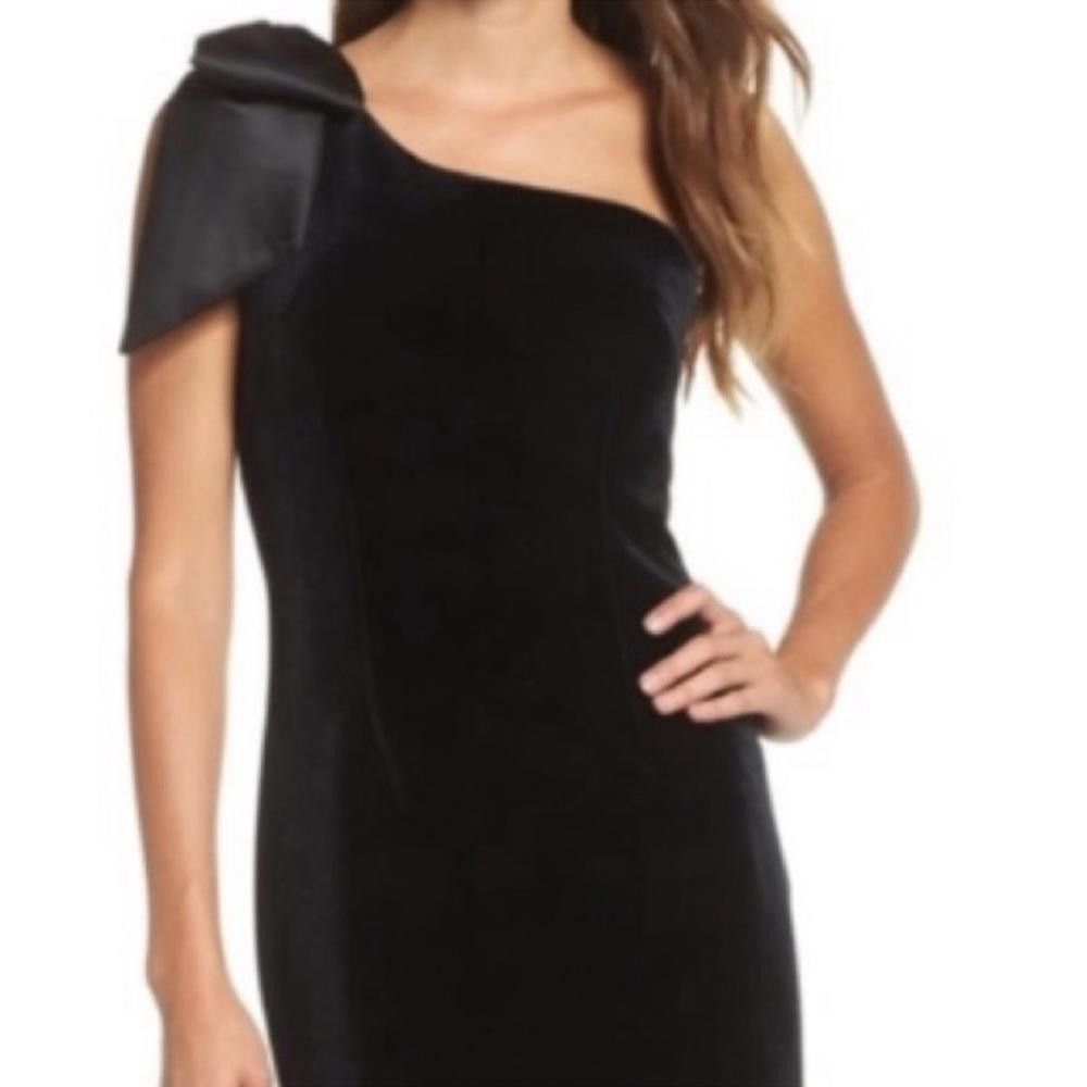 Designer Eliza J l Velvet One Shoulder Gown Size 8 Size M / US 6-8 / IT 42-44 - 3 Thumbnail