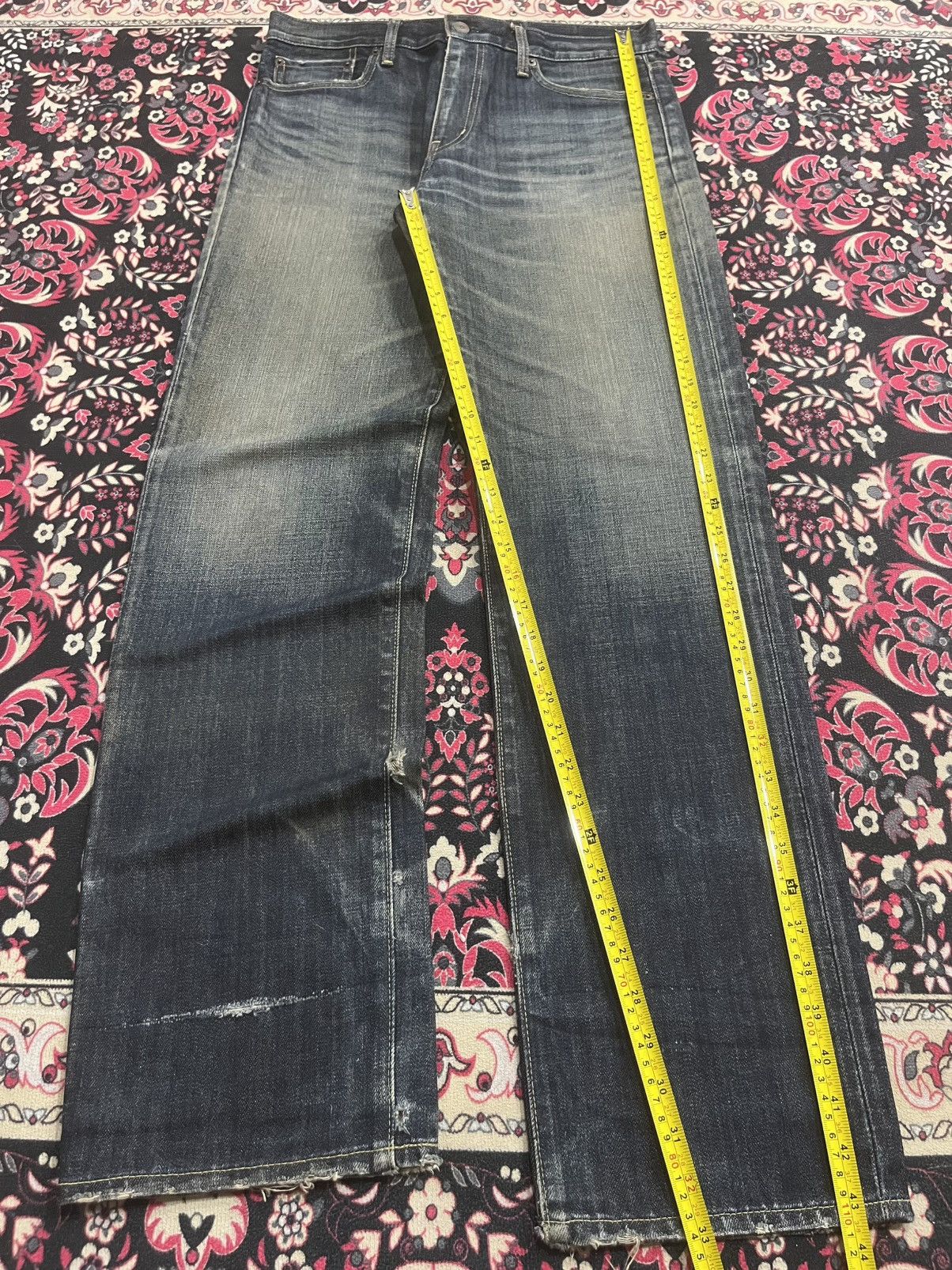 Undercover × Uniqlo Vintage Japanese Uniqlo Dark Blue Faded Washed Whisker Jeans Size US 32 / EU 48 - 12 Thumbnail