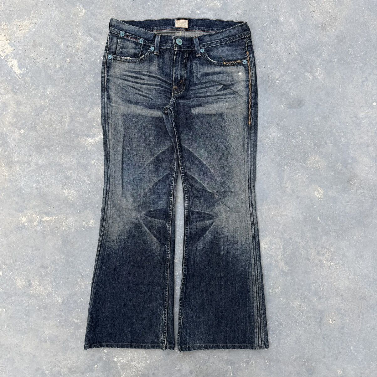 Levi's Levis Redloop Mudwash Flare Jeans Size 32" / US 10 / IT 46 - 1 Thumbnail