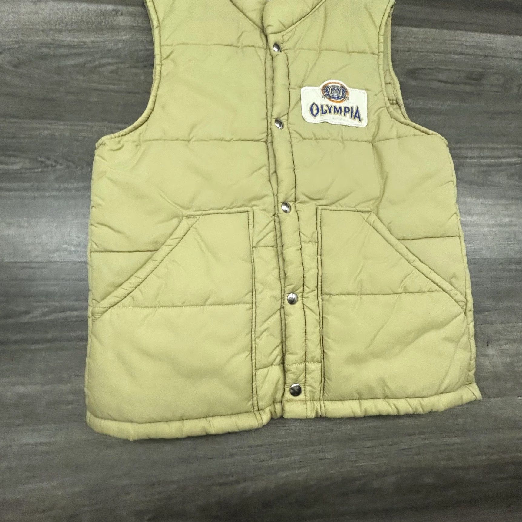 Vintage VINTAGE True 60s Puffer Vest Mens Small Red Jacket Olympia Beer Snap Zip RARE Swingster Quilted Nylon Bodywarmer Pockets Beor? Size US S / EU 44-46 / 1 - 3 Thumbnail