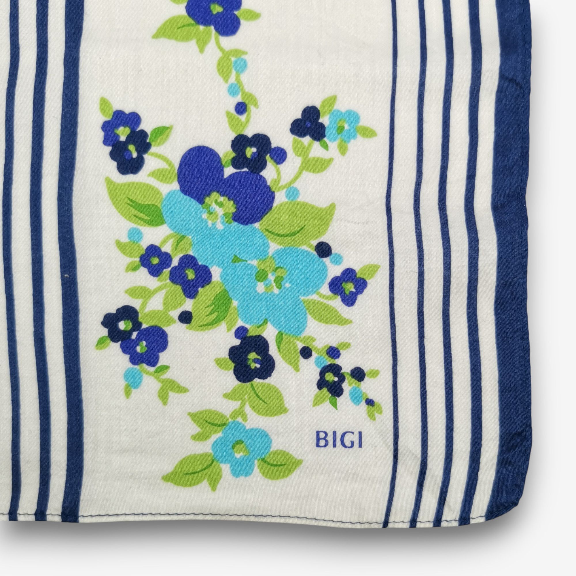 BIGI Vintage Bigi Handkerchief Pocket Square Bandana Size ONE SIZE - 3 Thumbnail