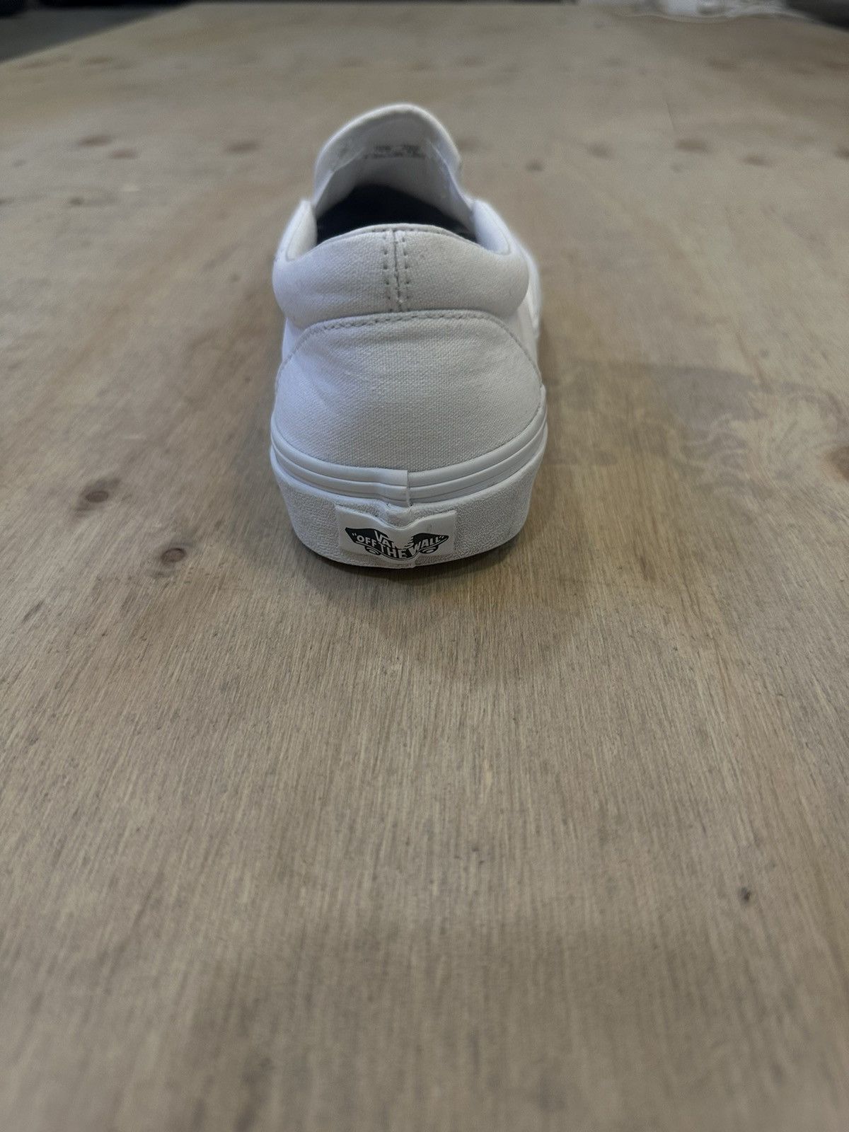 Vans Vans Classic White Slip on Shoe Size US 8 / EU 41 - 3 Thumbnail
