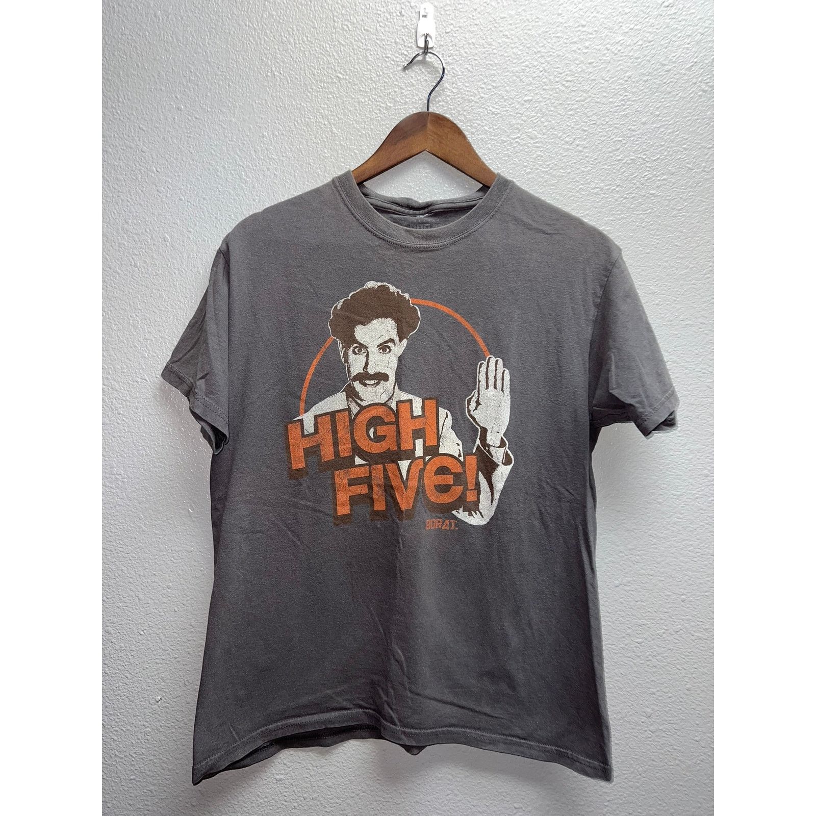 Vintage Borat Movie Shirt High Five Promo Gray Graphic Tee Medium Size US M / EU 48-50 / 2 - 1 Thumbnail