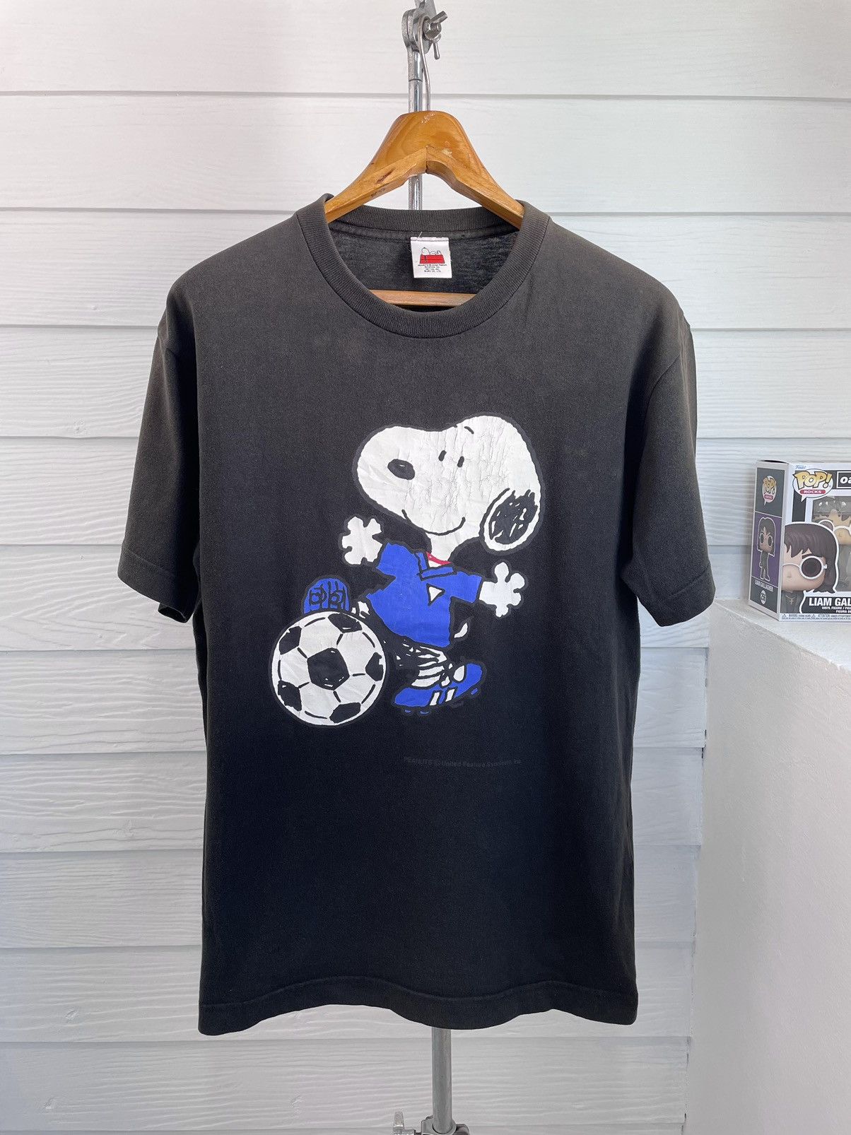 vintage snoopy tee