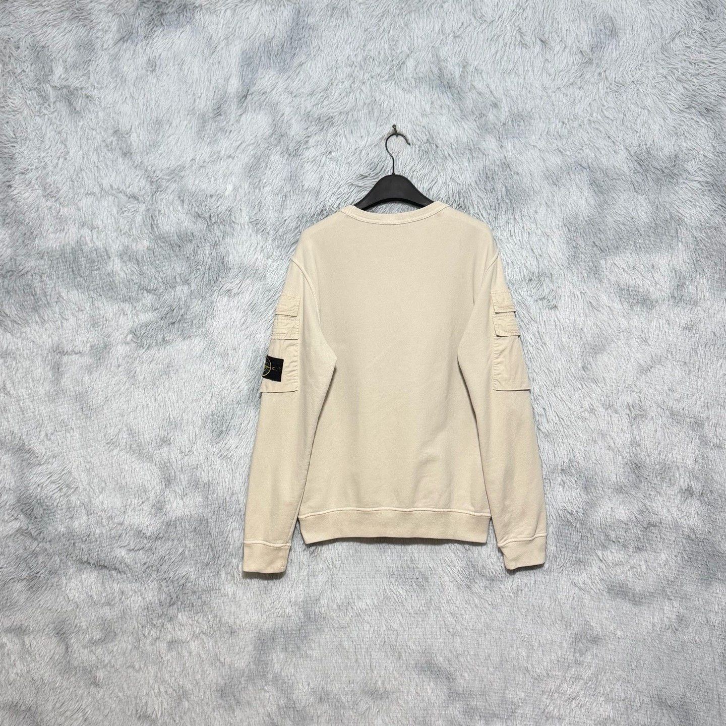 Stone Island Stone Island Crewneck Sweatshirt W/Arm Pocket Size US S / EU 44-46 / 1 - 2 Thumbnail