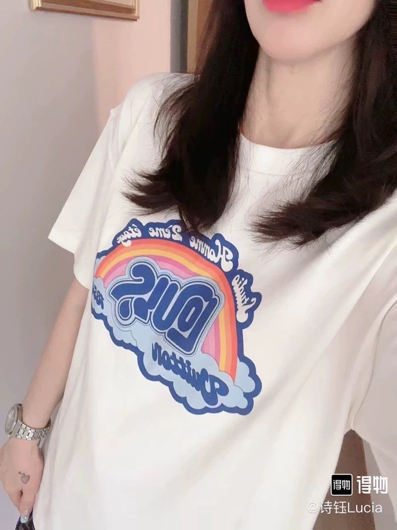 Louis Vuitton LOUIS VUITTON White Rainbow Letter Short Sleeve Size US XS / EU 42 / 0 - 4 Thumbnail