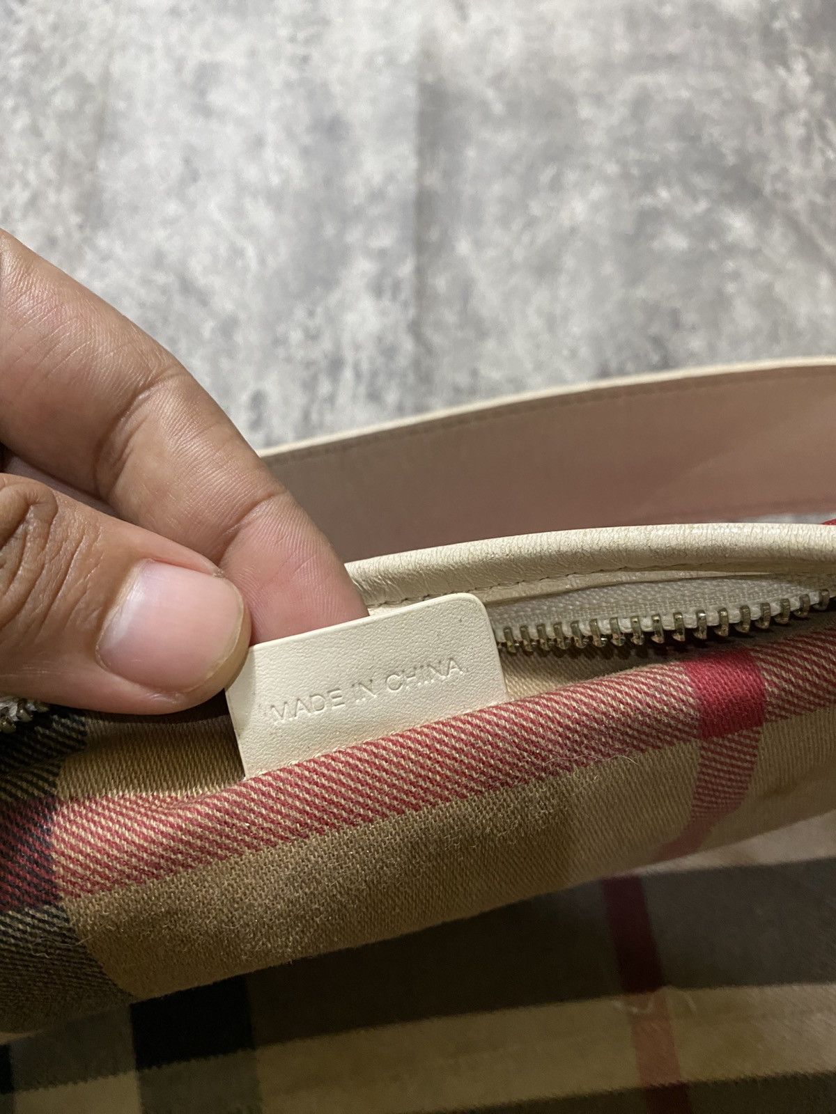 Burberry Burberry Red Nilon Shouder Bag Size ONE SIZE - 8 Thumbnail