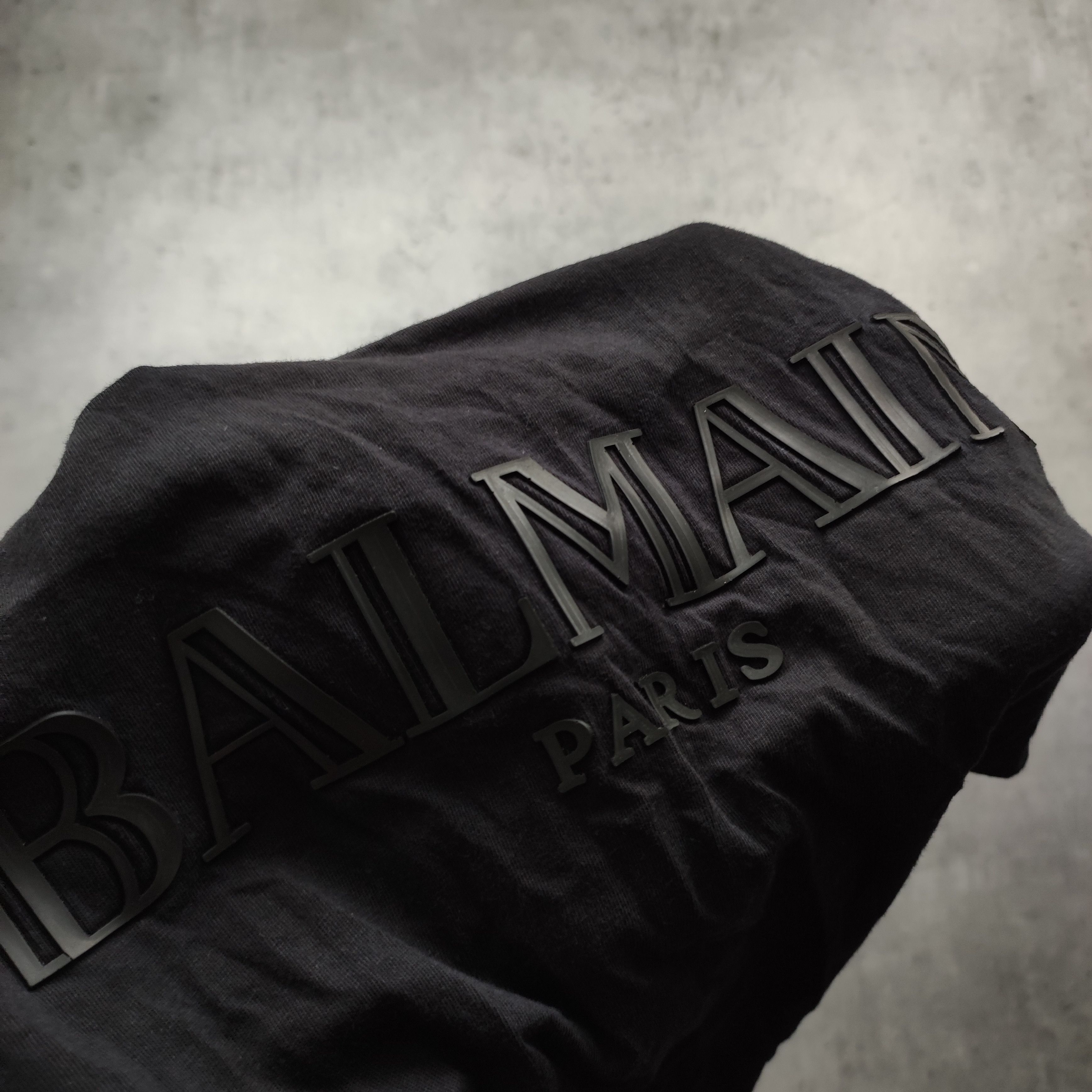 Balmain Balmain Paris Classic Big Logo Black Tshirt Size US S / EU 44-46 / 1 - 6 Thumbnail