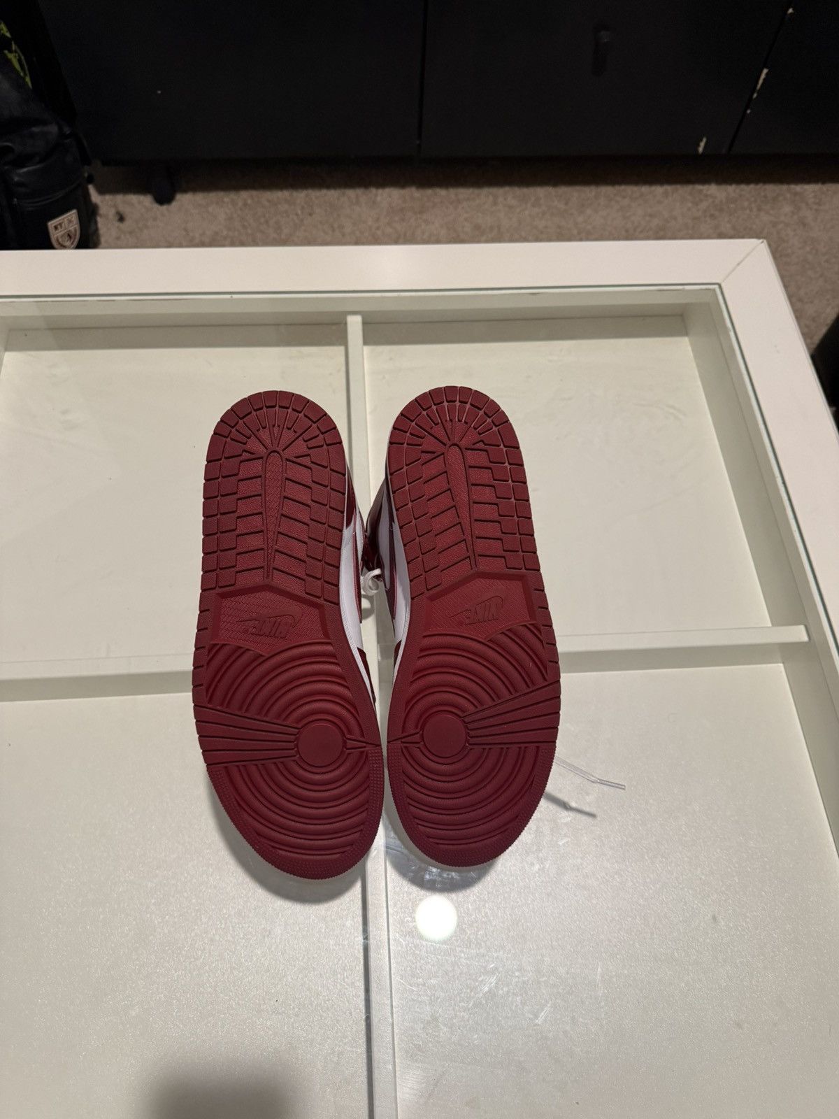 Jordan Brand Air Jordan 1 Retro Maroon Size US 14 / EU 47 - 5 Thumbnail