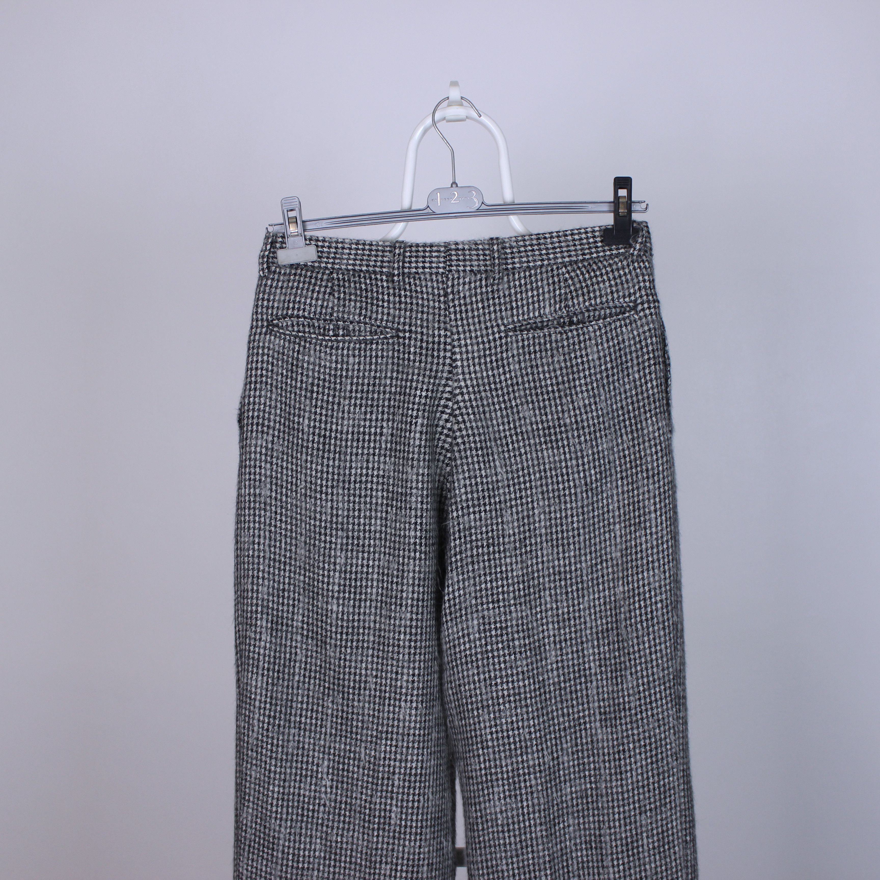 Gianfranco Ferre Gianfranco Ferre vintage alpaca Mohair wool 8 US gray Size 30" / US 8 / IT 44 - 8 Thumbnail