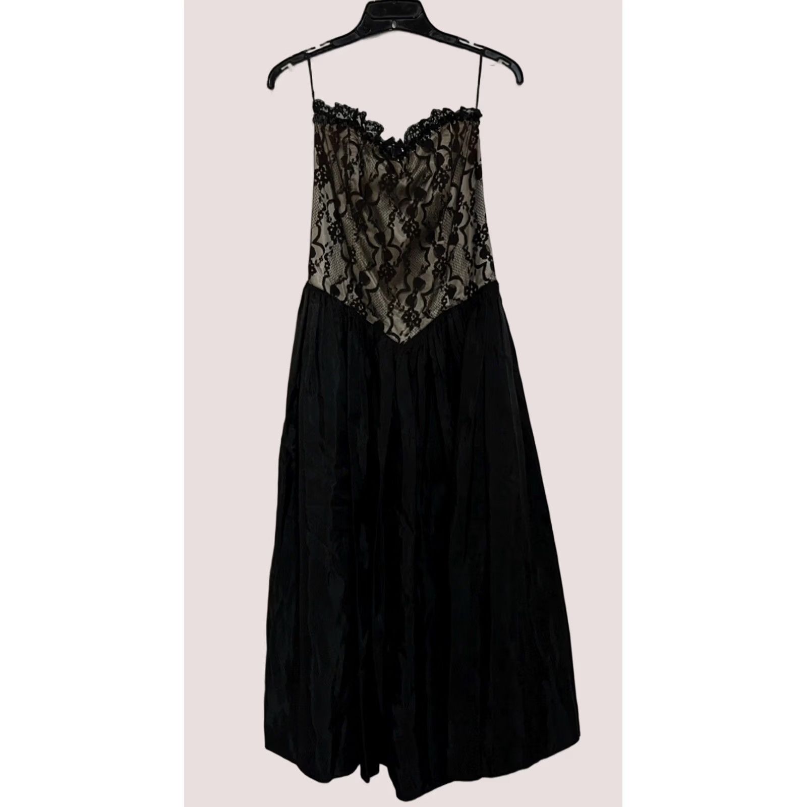 black jessica mcclintock dress Vintage 90s "GUNNE SAX" Velvet Rhinestone Hal  Barrio Boutique 19 Pit to hem Vintage Jessica McClintock Party Dress