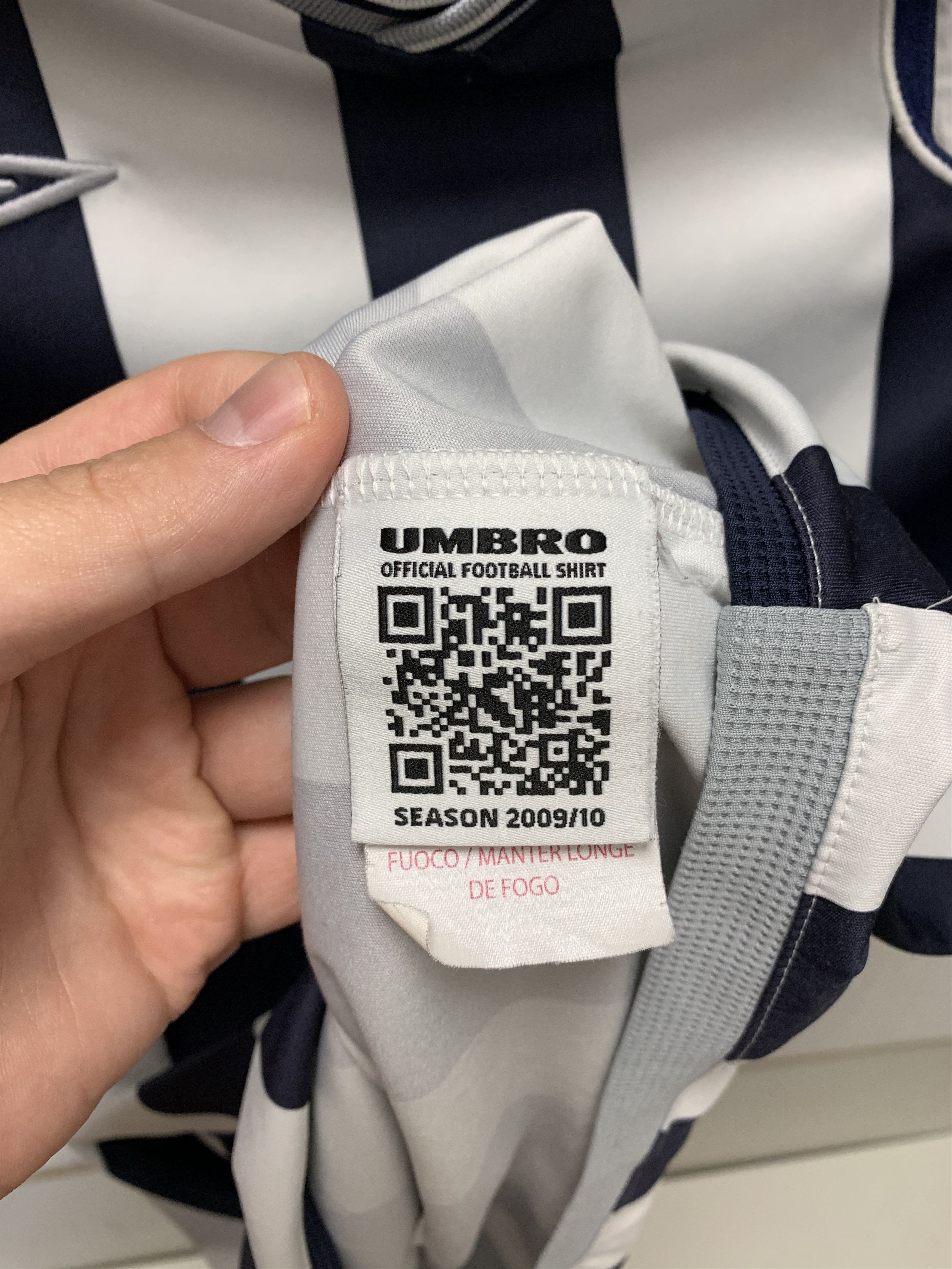 Umbro West Bromwich Albion umbro soccer jersey Xl 2009 Kane Size US XL / EU 56 / 4 - 7 Thumbnail