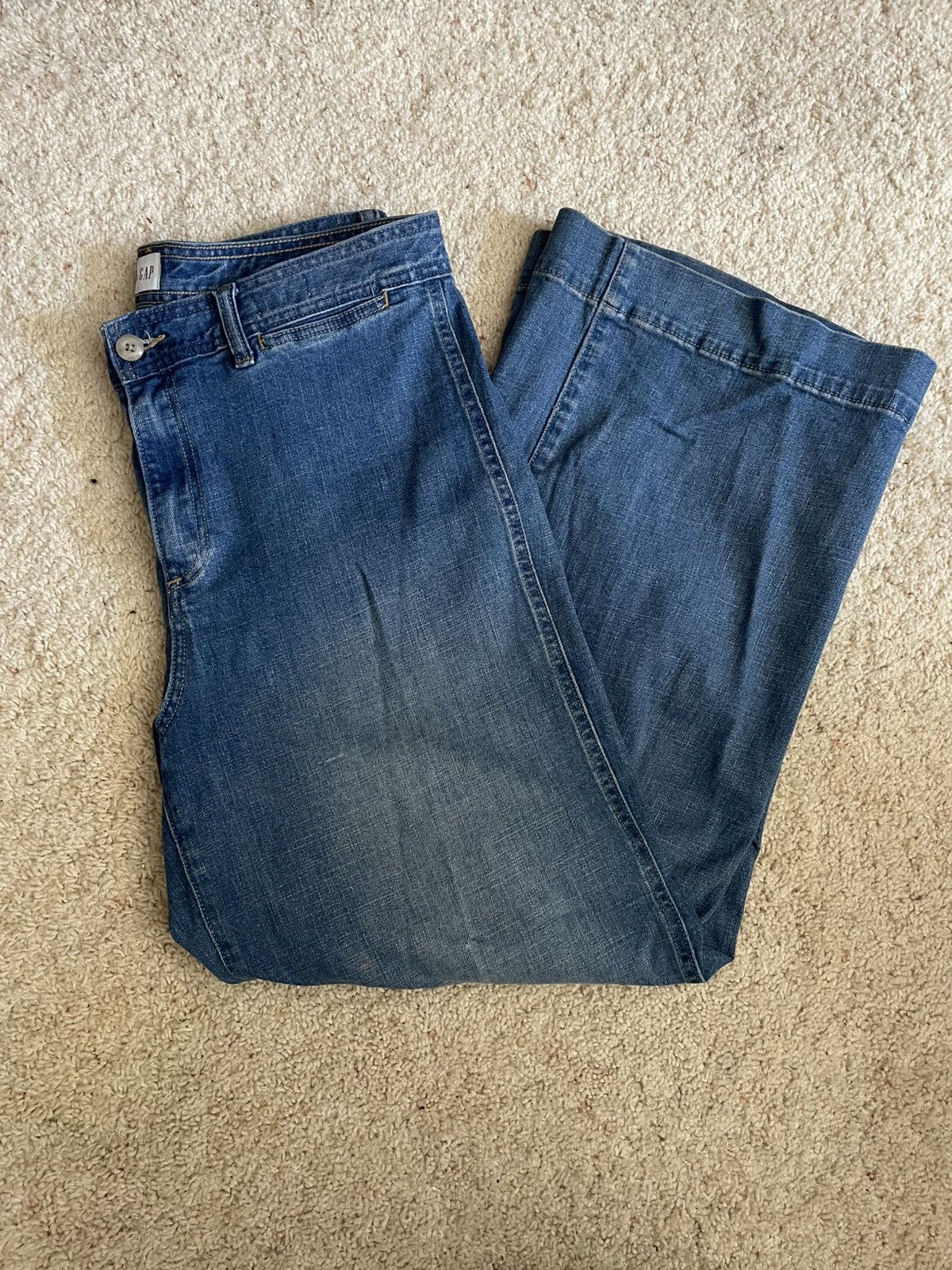 Gap Gap high waisted wide leg crop jeans Size US 32 / EU 48 - 5 Thumbnail