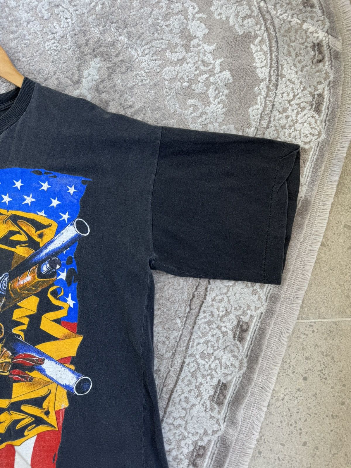Guns N' Roses 90’s Guns N' Roses Get In The Ring vintage Faded t-shirt Size US XL / EU 56 / 4 - 7 Thumbnail
