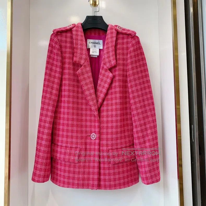 Chanel Chanel Rose-red plaid epaulette coat Size XS / US 0-2 / IT 36-38 - 3 Thumbnail