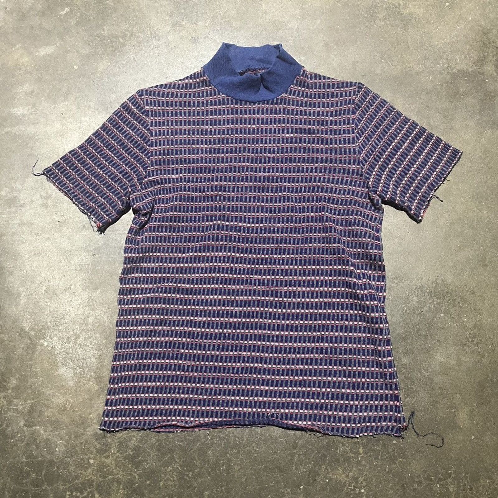 Vintage Vintage 60s Navy/Red Knit Mock Neck Pattern Shirt Size US S / EU 44-46 / 1 - 1 Thumbnail