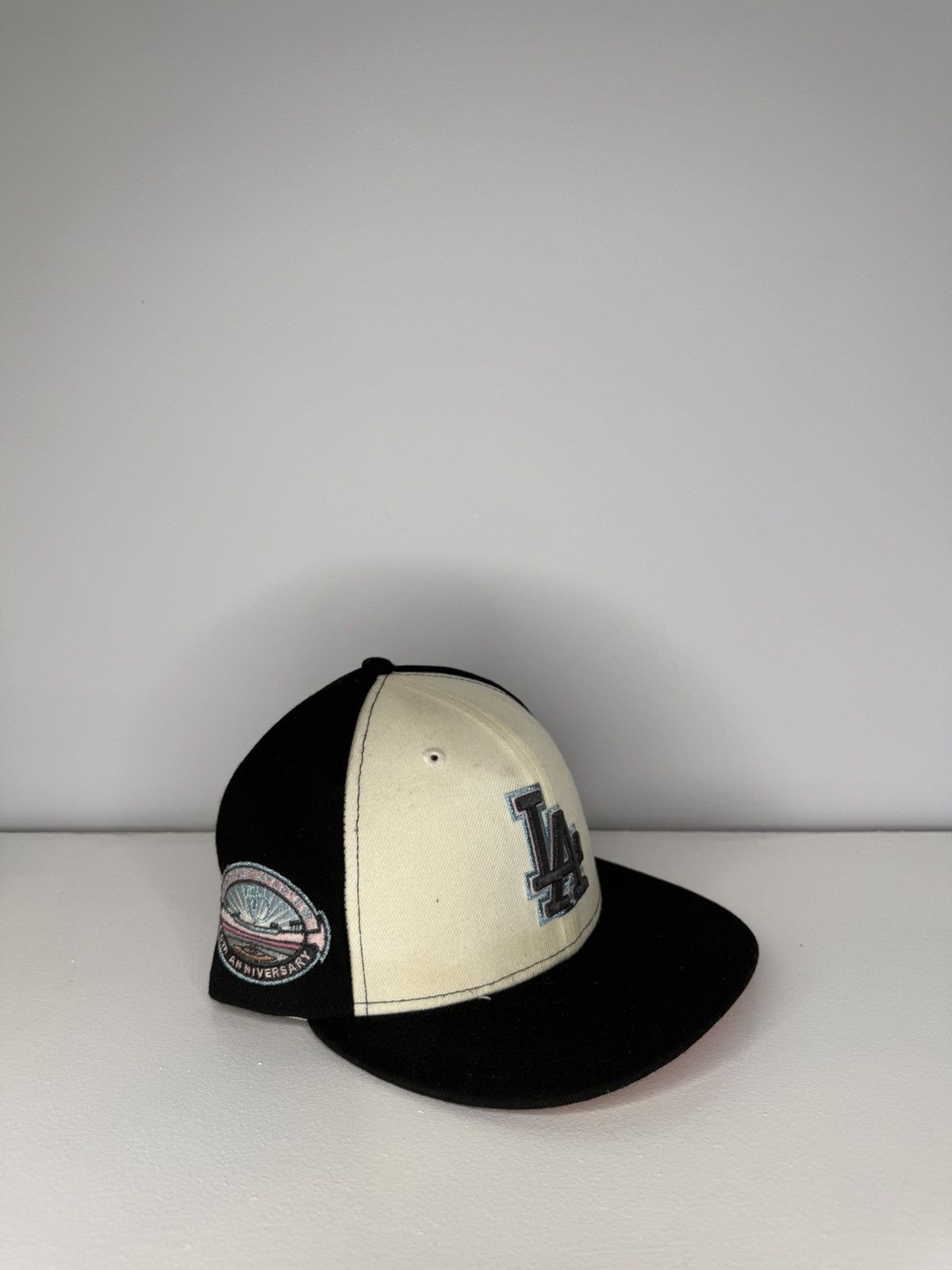 New Era × Vintage LA Hat Size ONE SIZE - 2 Thumbnail