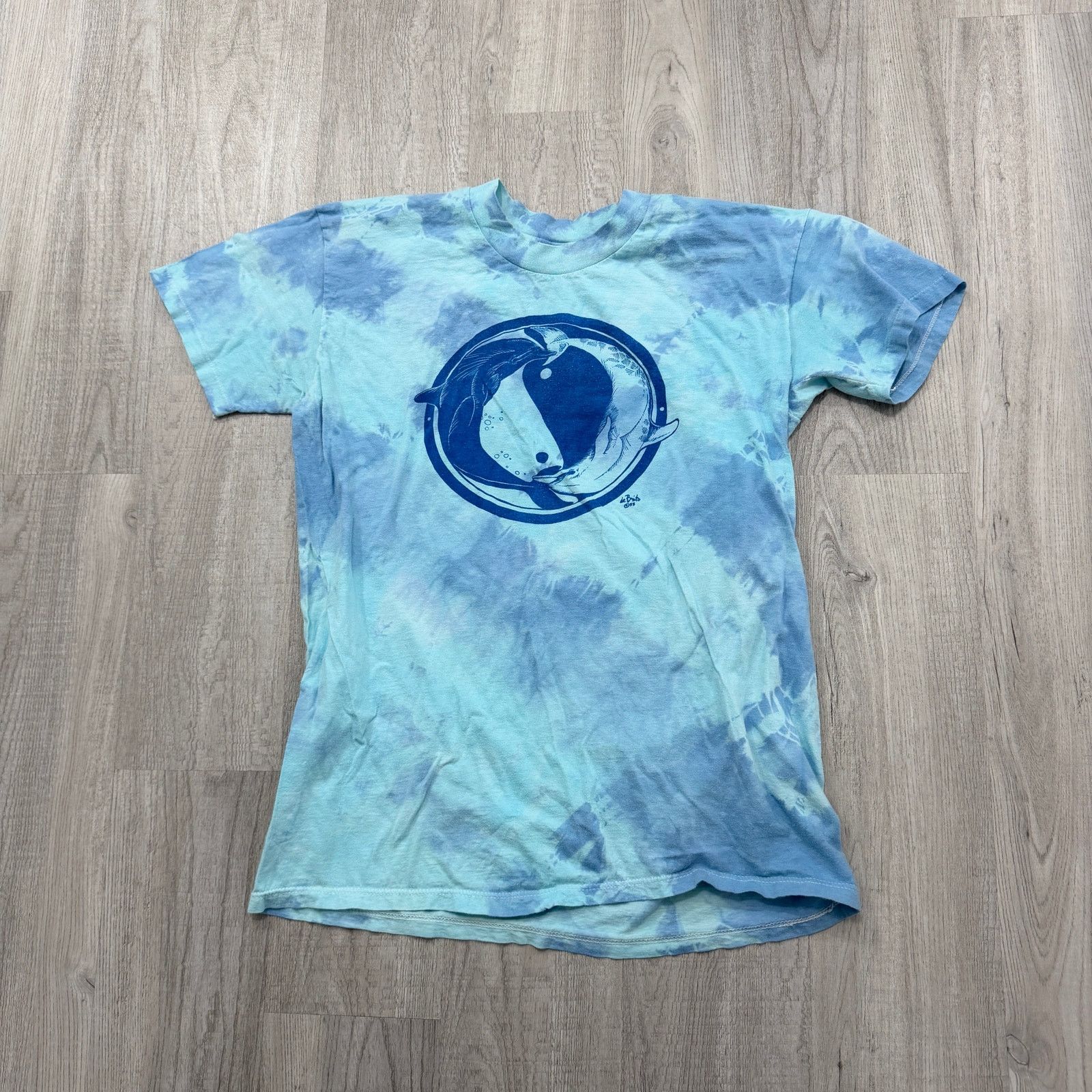 Vintage Vintage Dolphin Yin Yang Shirt Large Blue 1985 Single Stitch Size US L / EU 52-54 / 3 - 1 Thumbnail