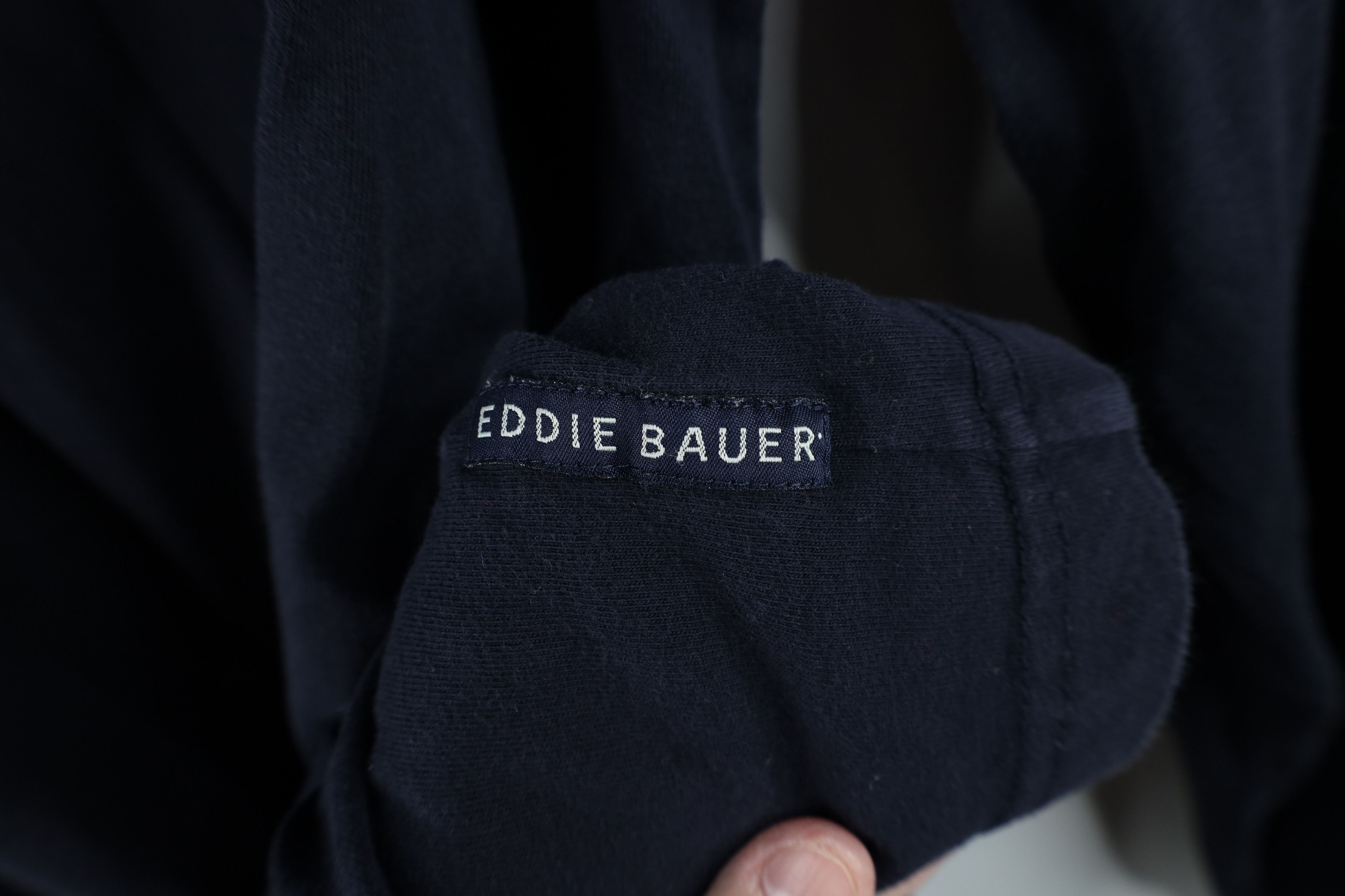 Eddie Bauer × Vintage Vintage 90s Eddie Bauer Long Sleeve T-Shirt Blue Cotton Size US XL / EU 56 / 4 - 4 Thumbnail