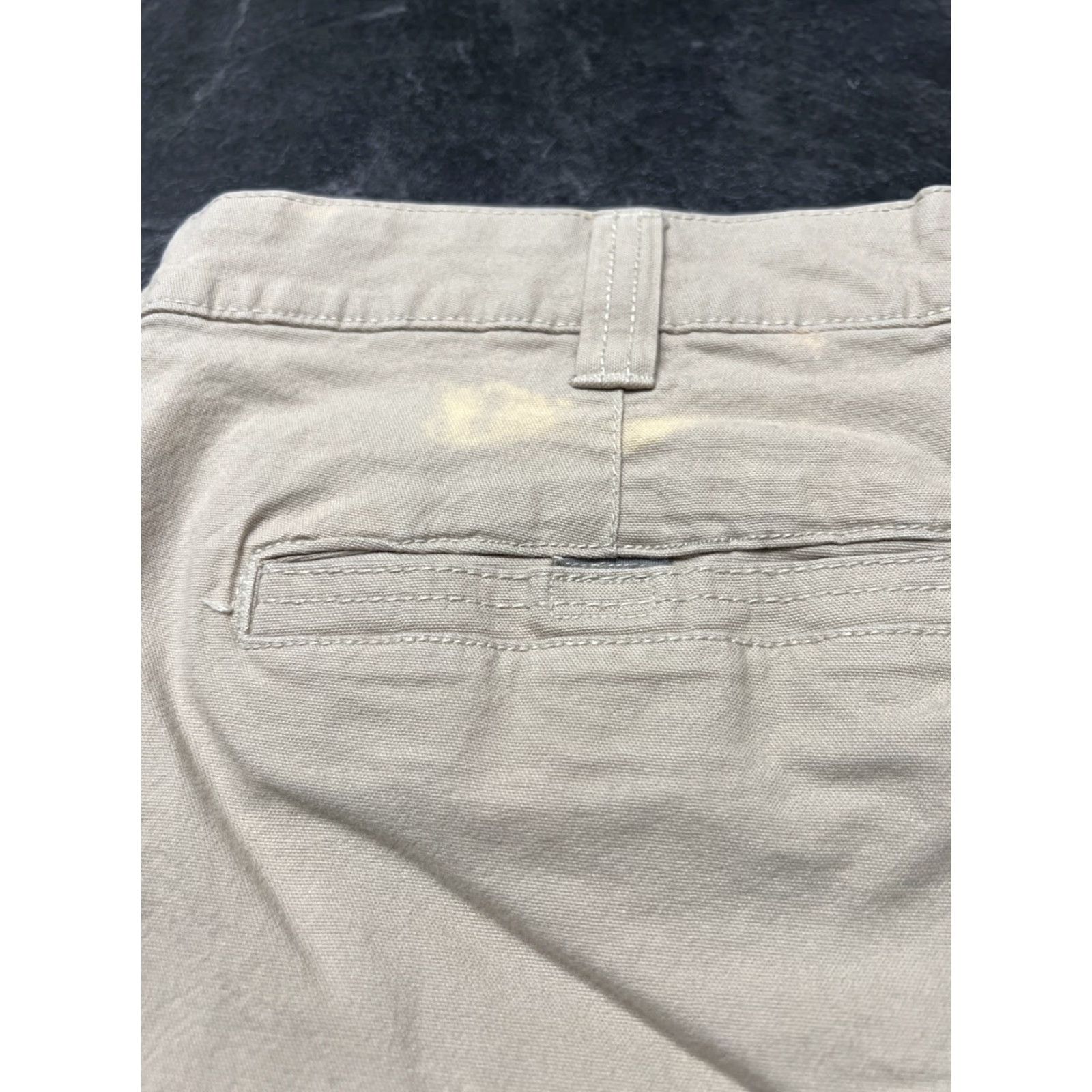 Vintage Columbia Shorts Mens 40W Khaki 10" Inseam Elastic Waist Pockets Casual Outdoor Chino Cotton Beige Mens Size US 40 / EU 56 - 3 Thumbnail