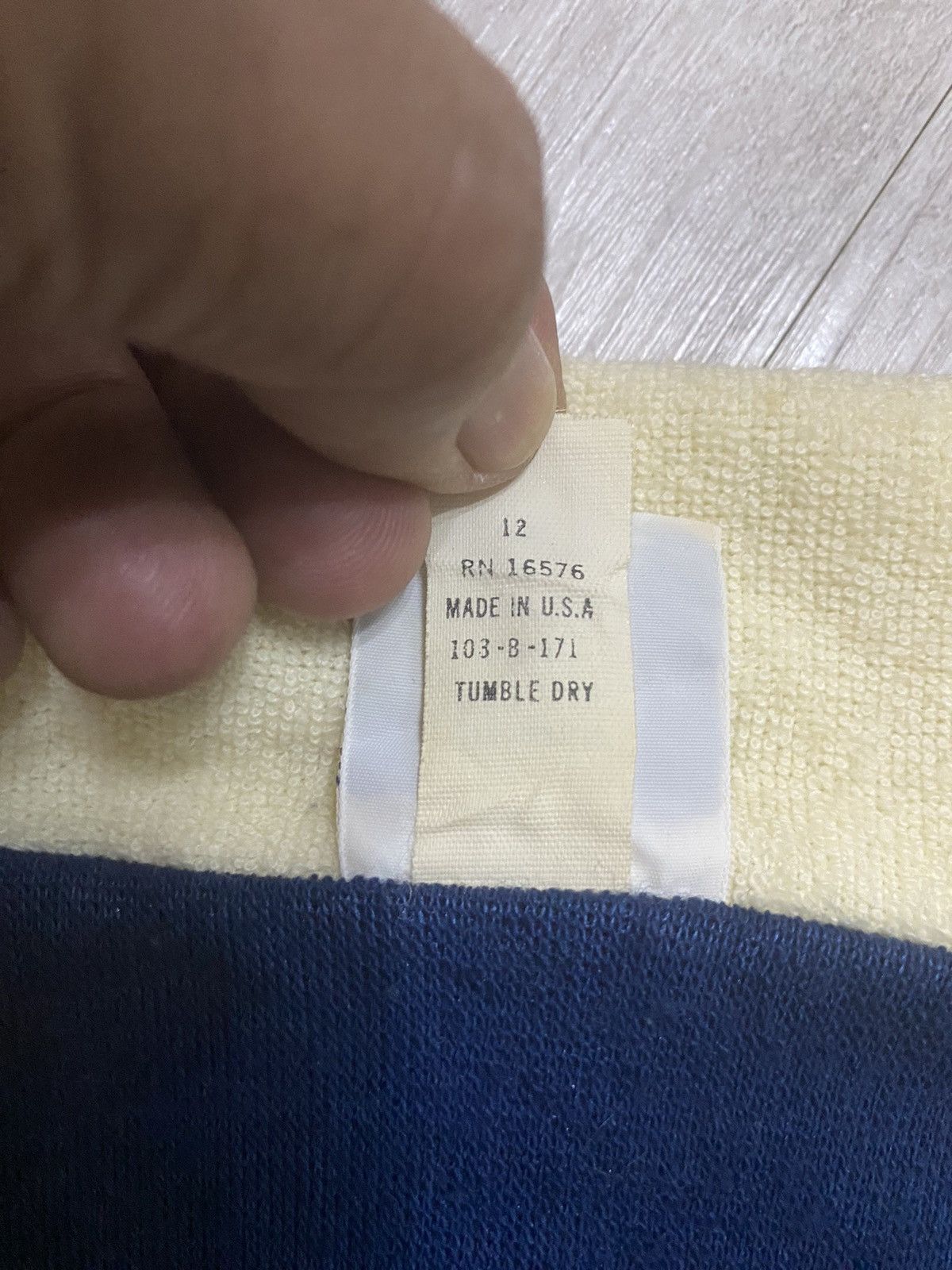 Vintage Vintage retro 70s collared polo towel tee size S Size US S / EU 44-46 / 1 - 9 Thumbnail