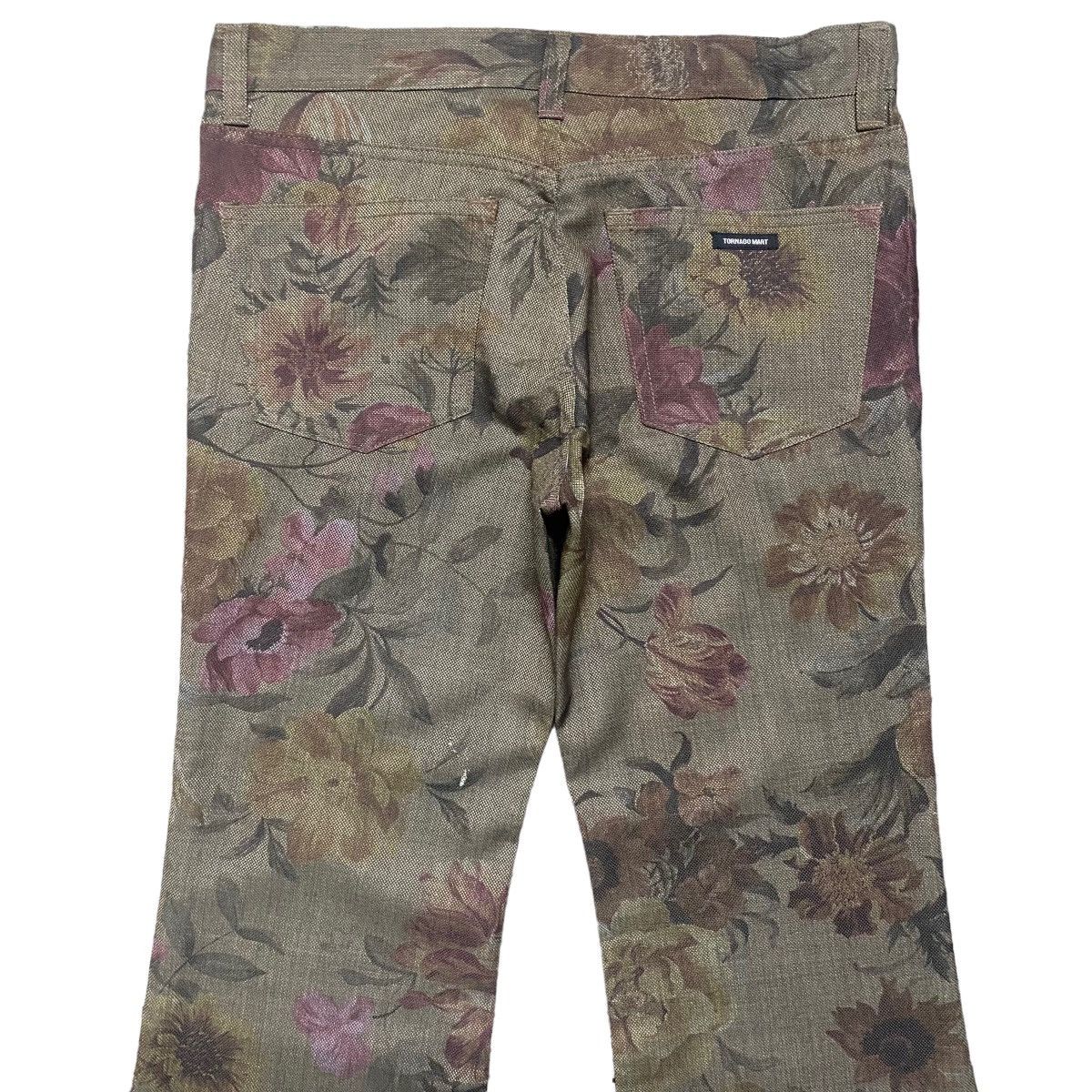 Tornado Mart Tornado Mart Floral Flare Jeans Size US 32 / EU 48 - 10 Thumbnail