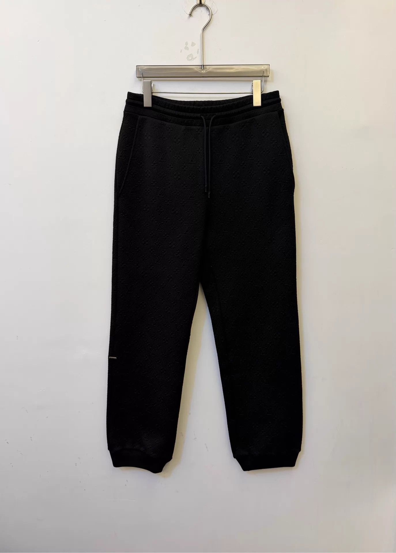 Louis Vuitton LOUIS VUITTON Black Embossed Monogram Pants Size S Size 26" / US 2 / IT 38 - 1 Thumbnail