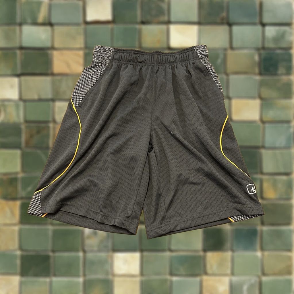 Vintage AND1 Basketball Shorts Mens Small Gray Y2K Size US 29 - 1 Thumbnail