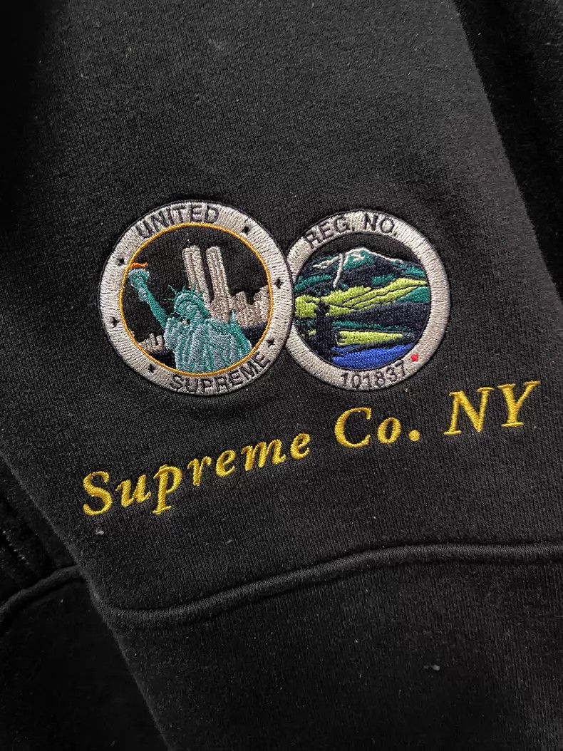 Supreme Supreme Denim Collar Half Zip Sweatshirt Size US M / EU 48-50 / 2 - 3 Thumbnail