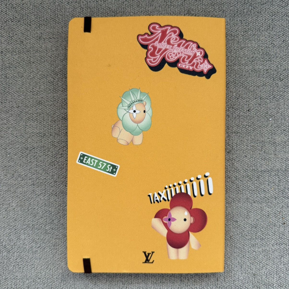 Louis Vuitton Limited Edition LV NYC notebook Size ONE SIZE - 2 Thumbnail