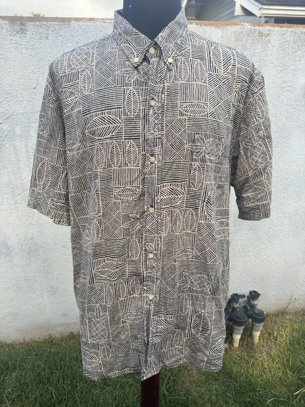 PreOwned Reyn Spooner Hawaiian Print 3/4 Button 2024 Brown/Gray Men's Small