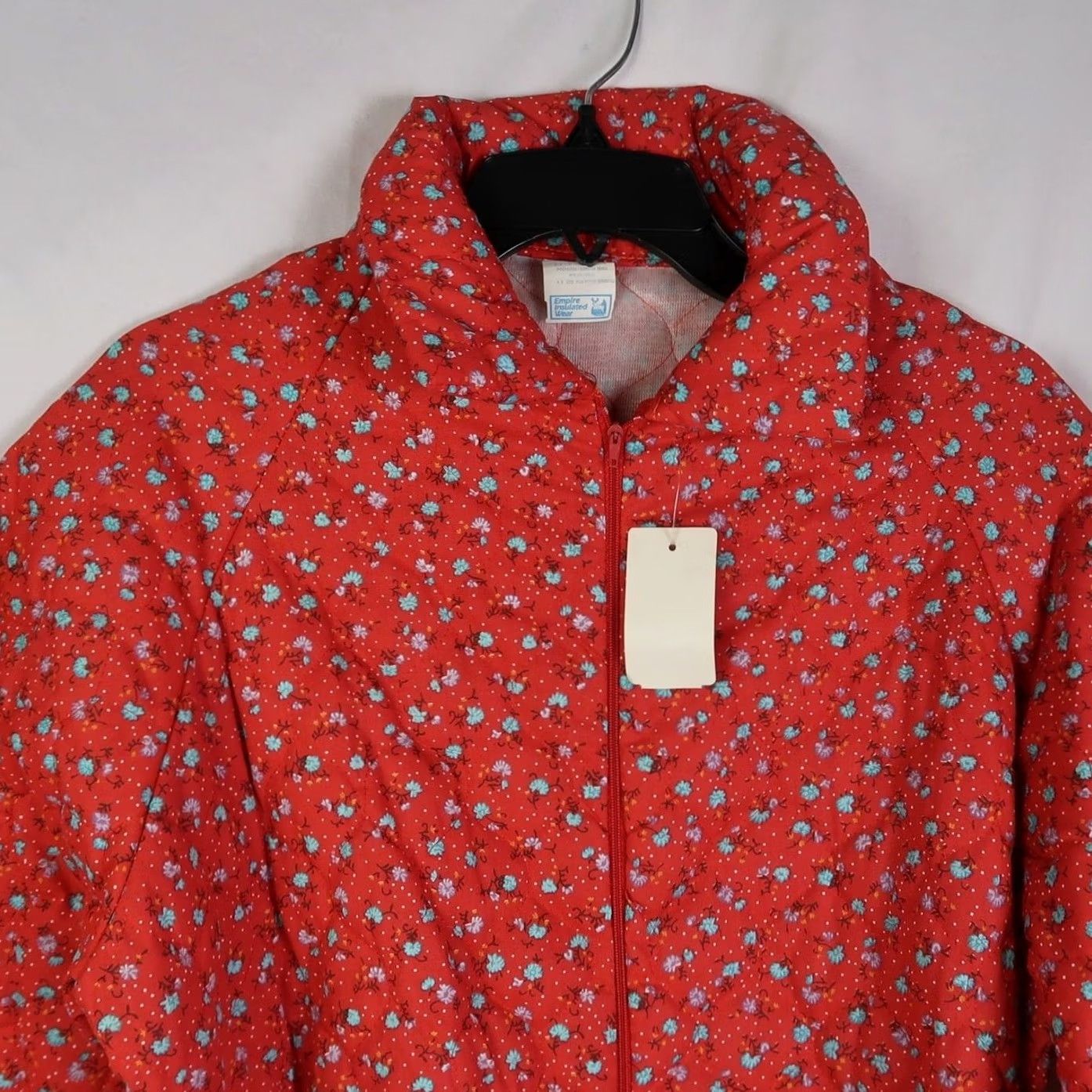 Vintage VINTAGE 70s Empire Insulated Wear Red Floral Quilted Jumpsuit Ski Suit Womens Large Long Sleeve Zip Front Size 36" / US 14 / IT 50 - 2 Thumbnail
