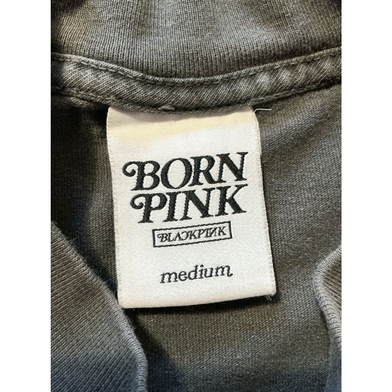 Born VINTAGE Blackpink X VERDY Born Pink Pop Up Experience Official Merch Graphic T-Shirt MD Mens Medium Gray Charcoal 90s? Size US M / EU 48-50 / 2 - 5 Thumbnail