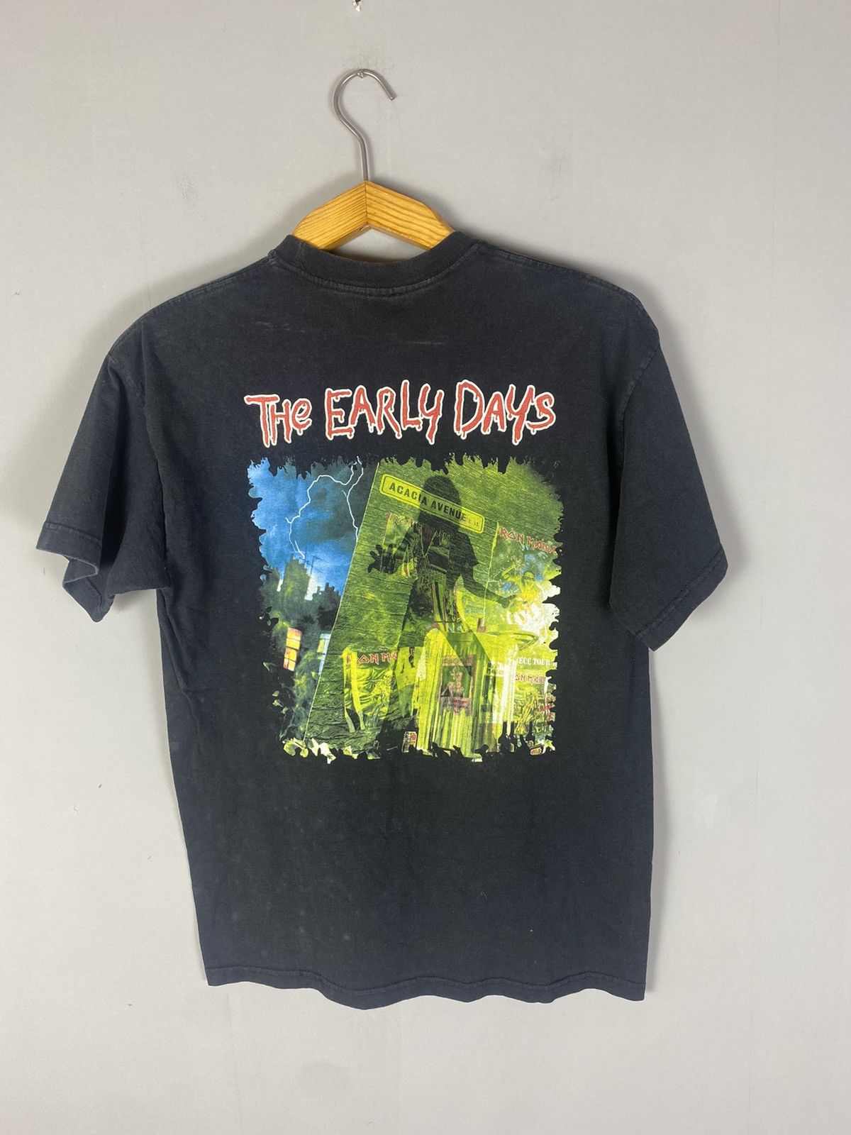 Band Tees Vintage 2004 Iron Maiden tee T-shirt the early days Size US L / EU 52-54 / 3 - 7 Thumbnail