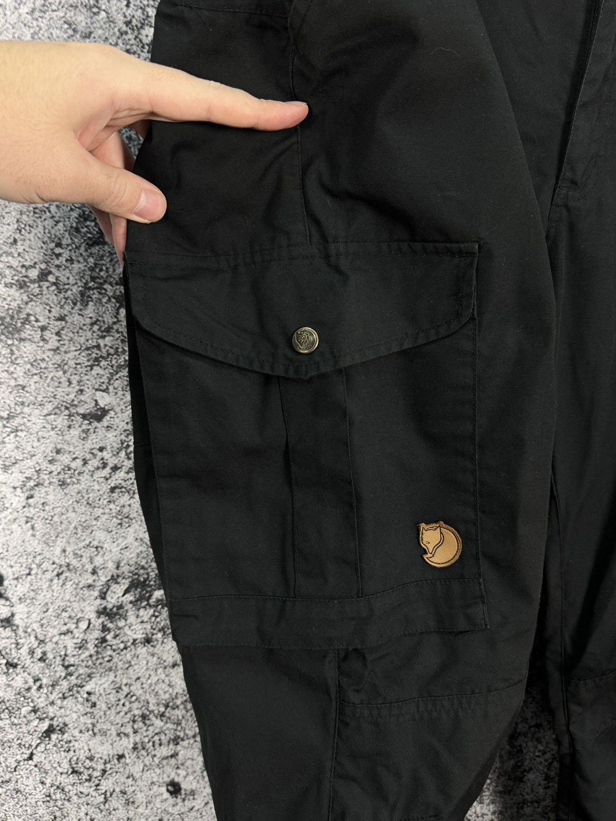 Fjallraven Fjallraven Barents Pro Cargo Pants Outdoor Trousers Trekking Size US 40 / EU 56 - 8 Thumbnail