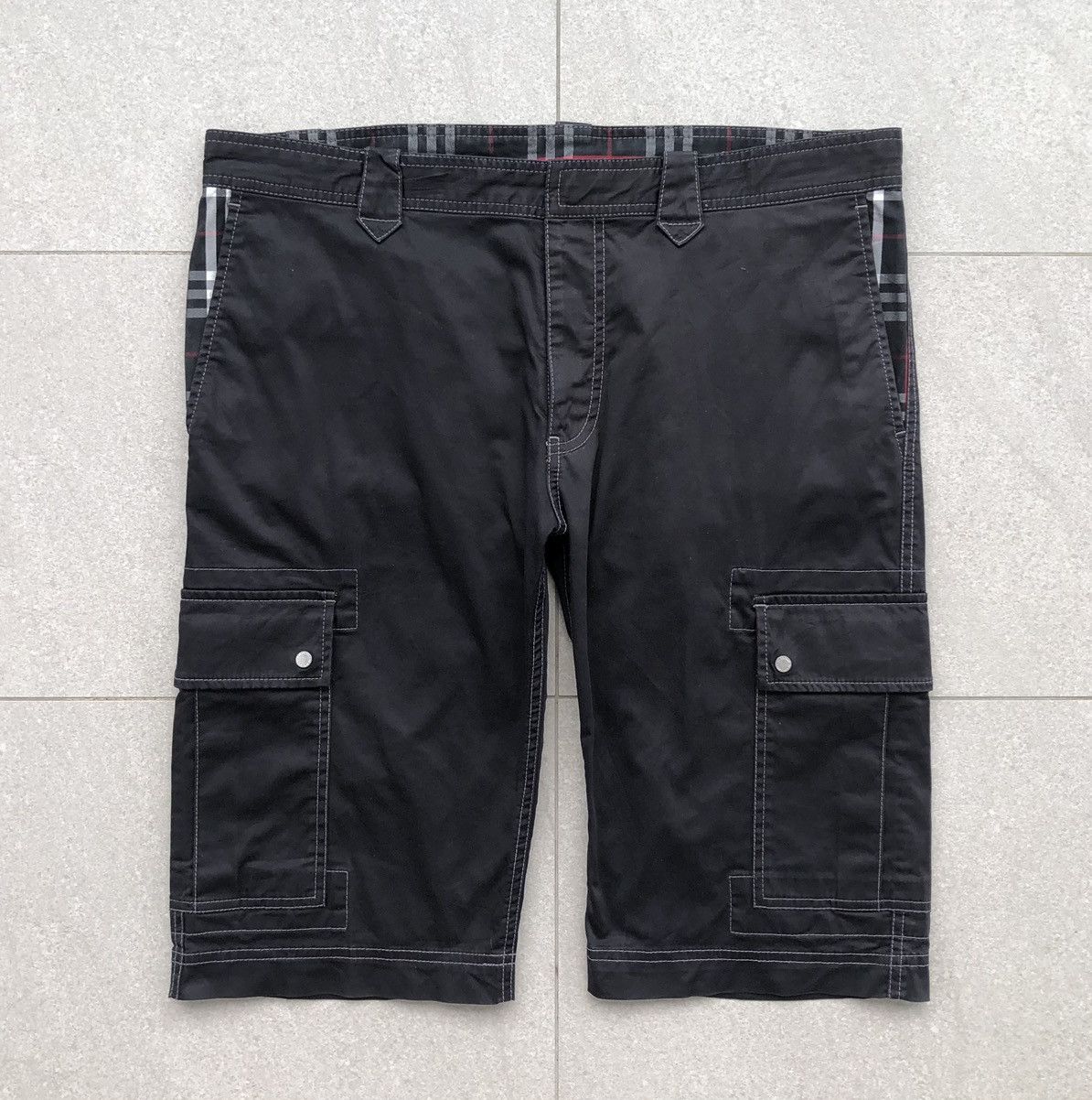 Burberry Burberry Black Label Men’s Cargo Pocket Black Pants Size US 32 / EU 48 - 2 Thumbnail