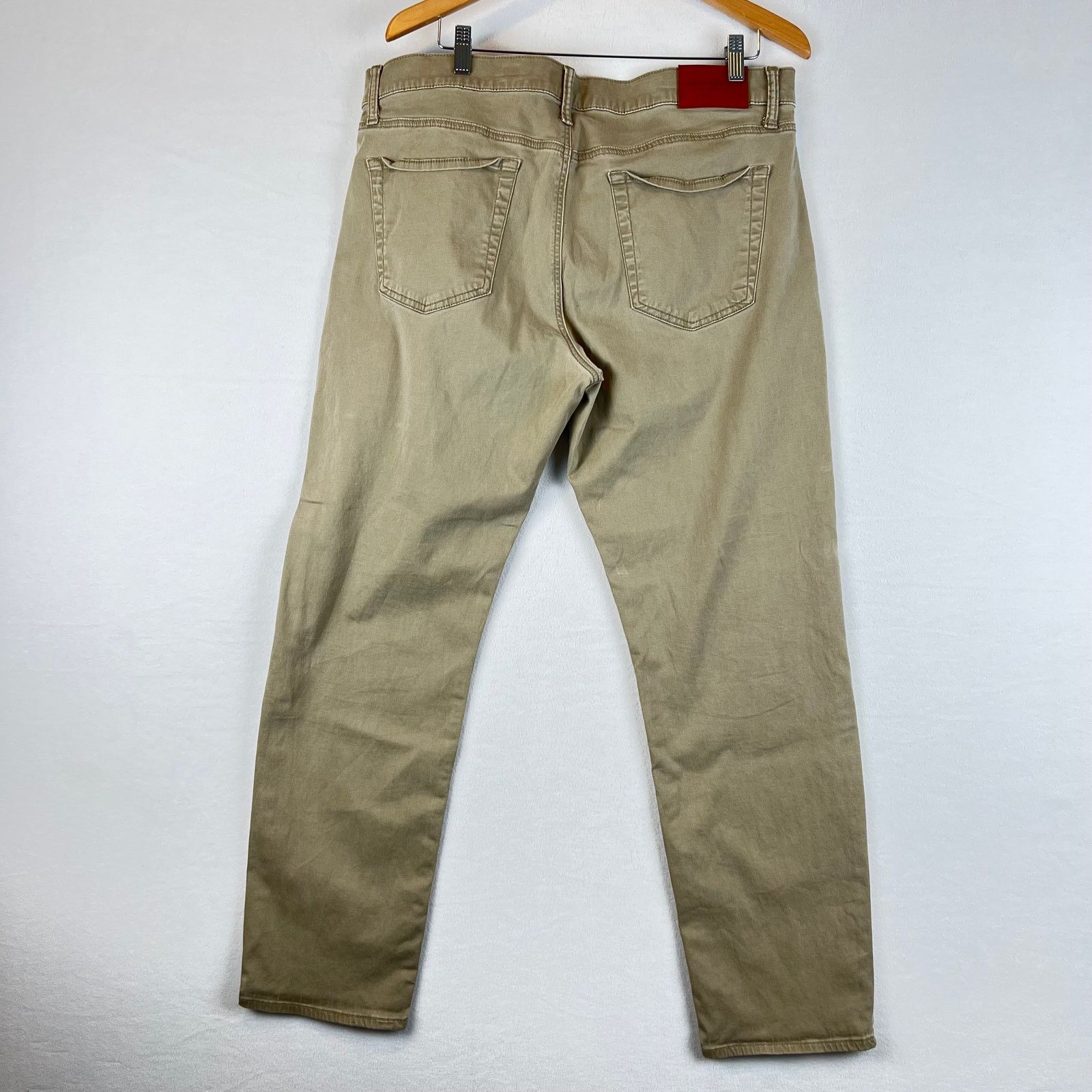 Lucky Brand Lucky Brand Jeans Mens 38x32 Tan 121 Slim Straight Stretch Size US 38 / EU 54 - 3 Thumbnail