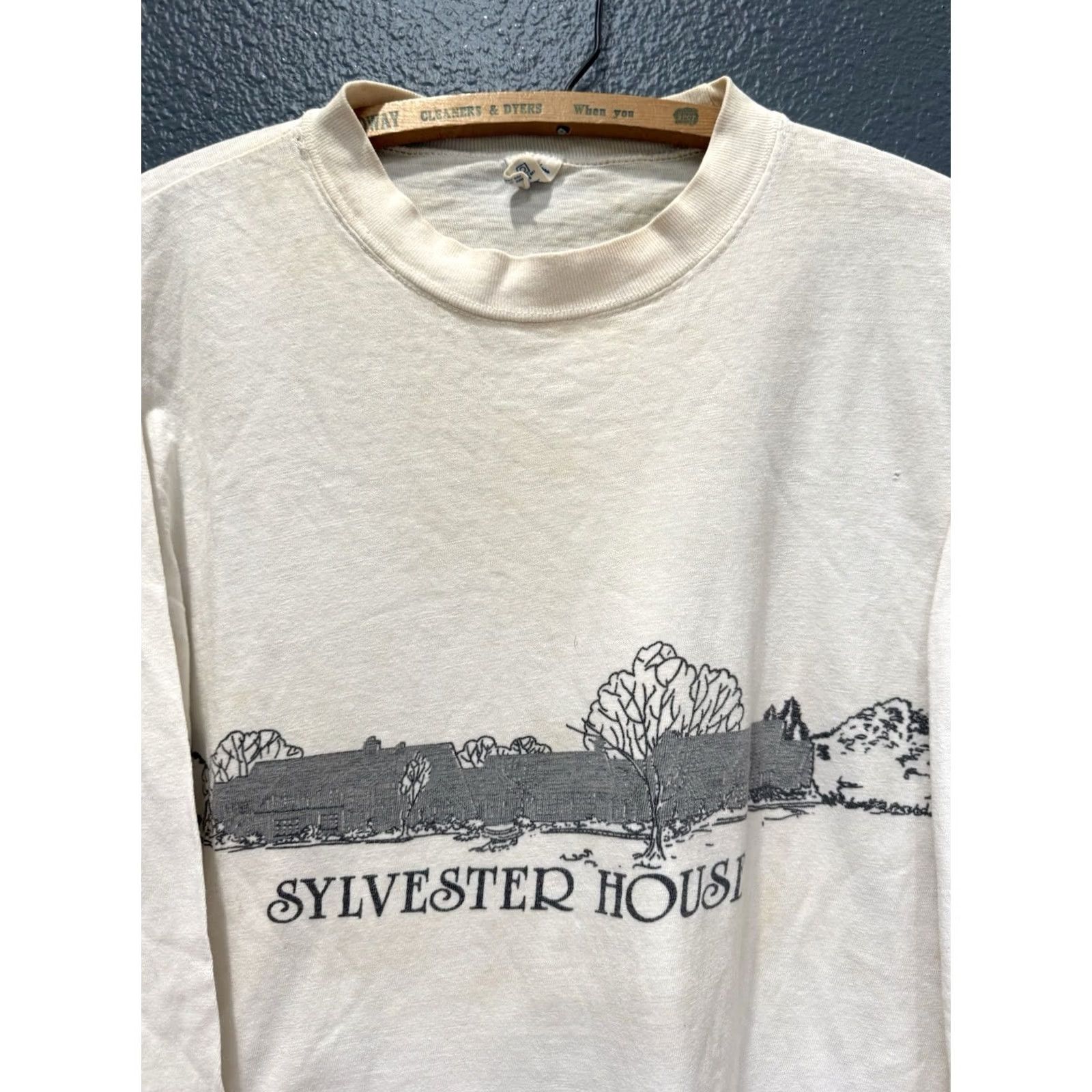 Champion VINTAGE Champion Long Sleeve Shirt XL Men White College 80s Sylvester House Principia Size US XL / EU 56 / 4 - 5 Thumbnail