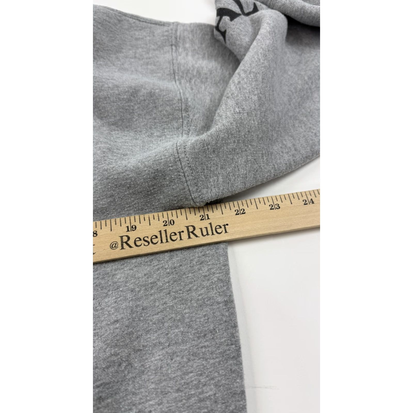 Vintage Salty Crew Hoodie Mens M Gray Pullover Graphic Print Sleeve Logo Hooded Sweatshirt Size US M / EU 48-50 / 2 - 7 Thumbnail