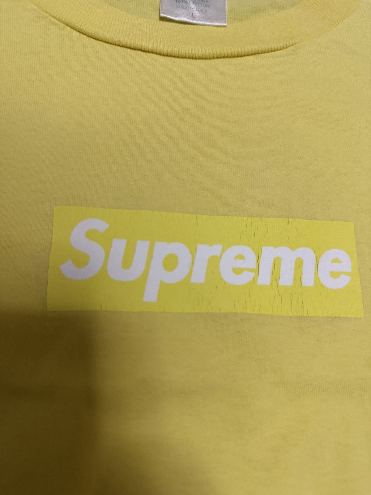 Supreme Supreme 1998 vintage yellow on yellow bold font box logo tee Size US L / EU 52-54 / 3 - 3 Thumbnail