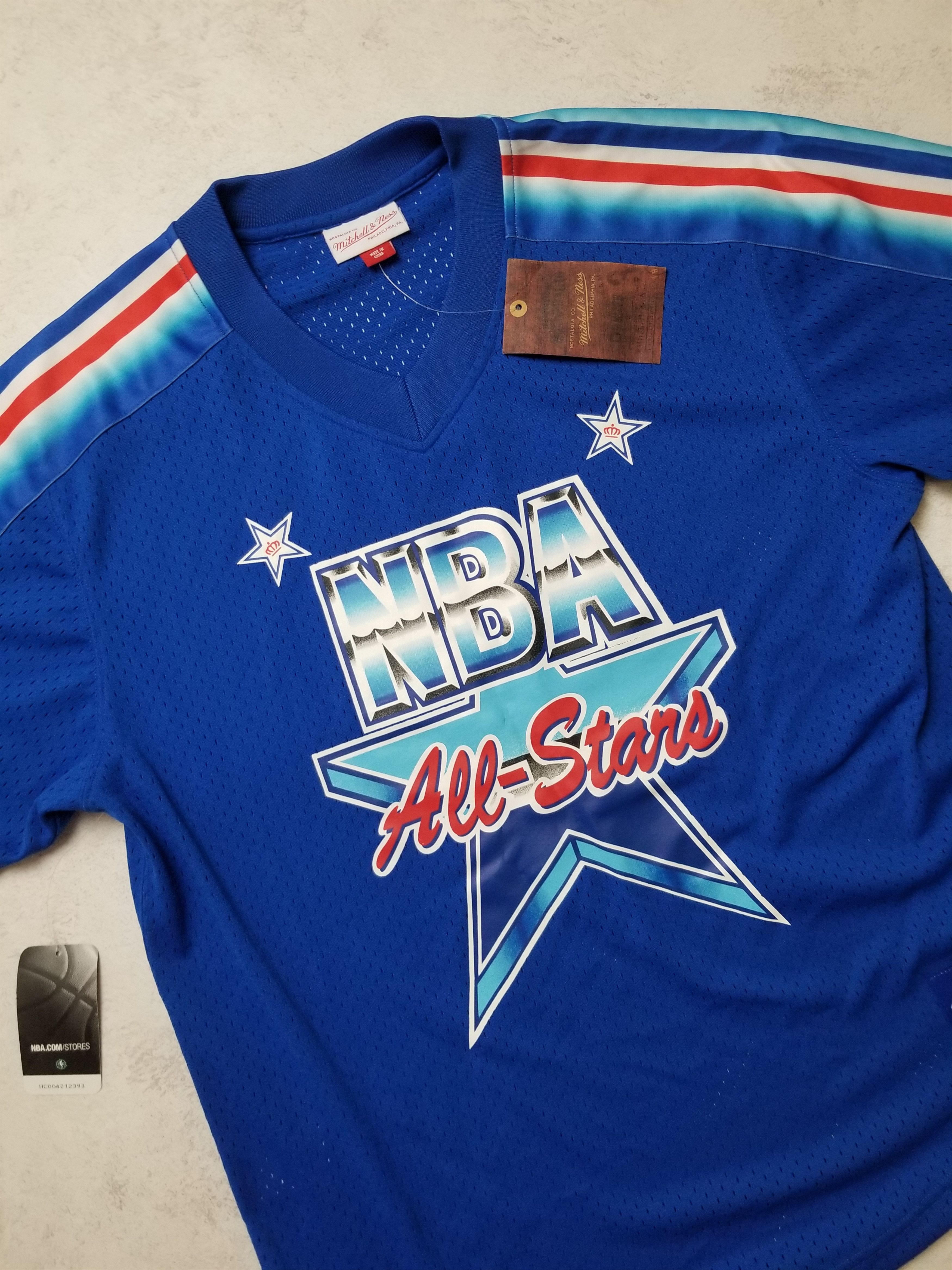 Mitchell & Ness MITCHELL & NESS NBA HWC ALL-STAR 1991 CHARLOTTE JERSEY Size US L / EU 52-54 / 3 - 4 Thumbnail